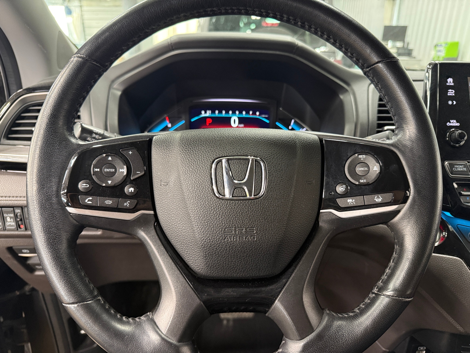 Thumbnail: 2022 Honda Odyssey - 4