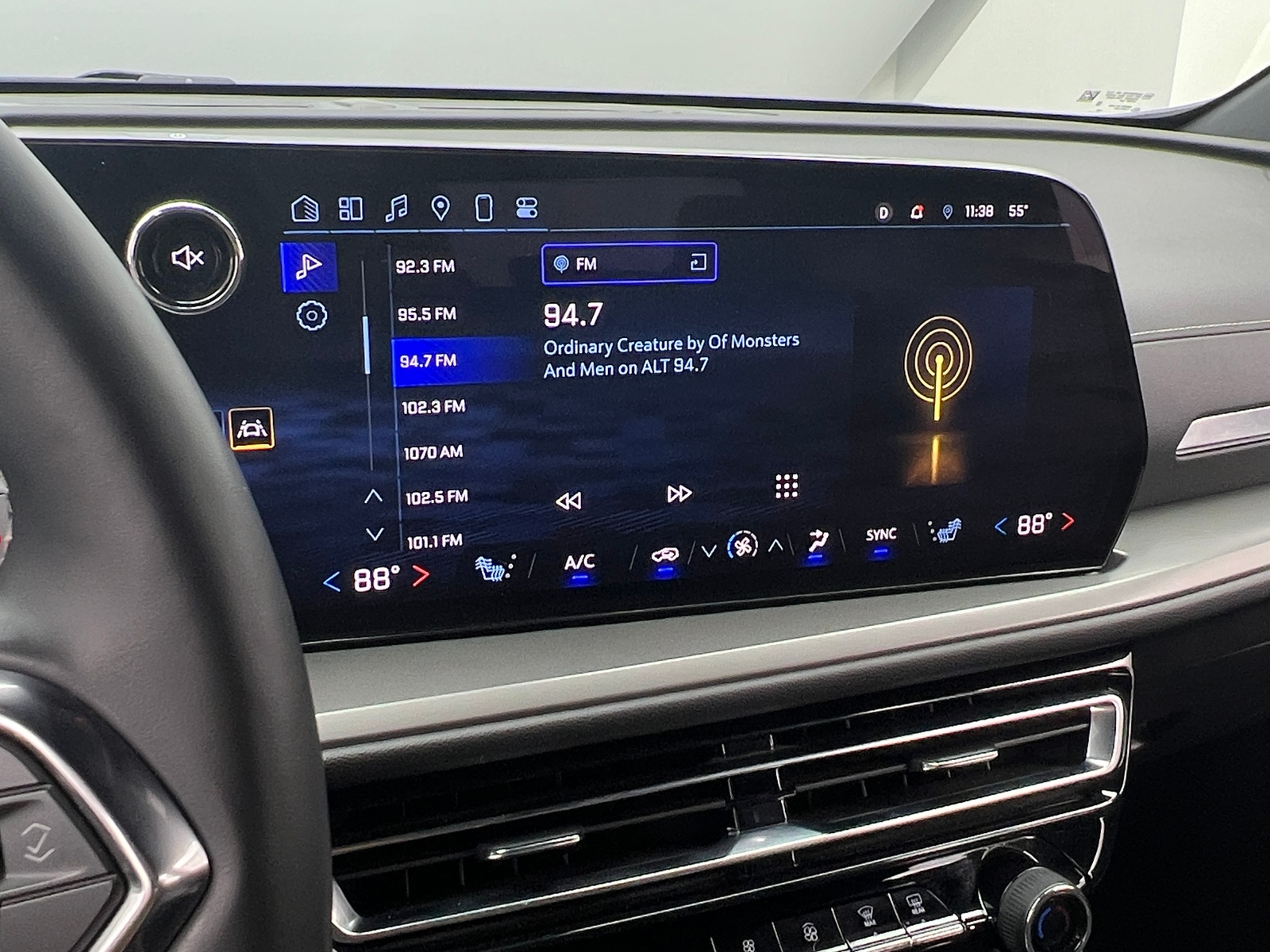 Thumbnail: 2024 Chevrolet Traverse - 4