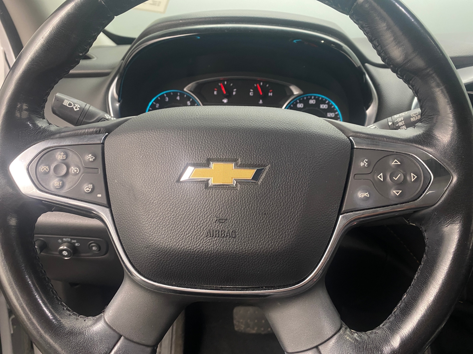 Thumbnail: 2018 Chevrolet Traverse - 4