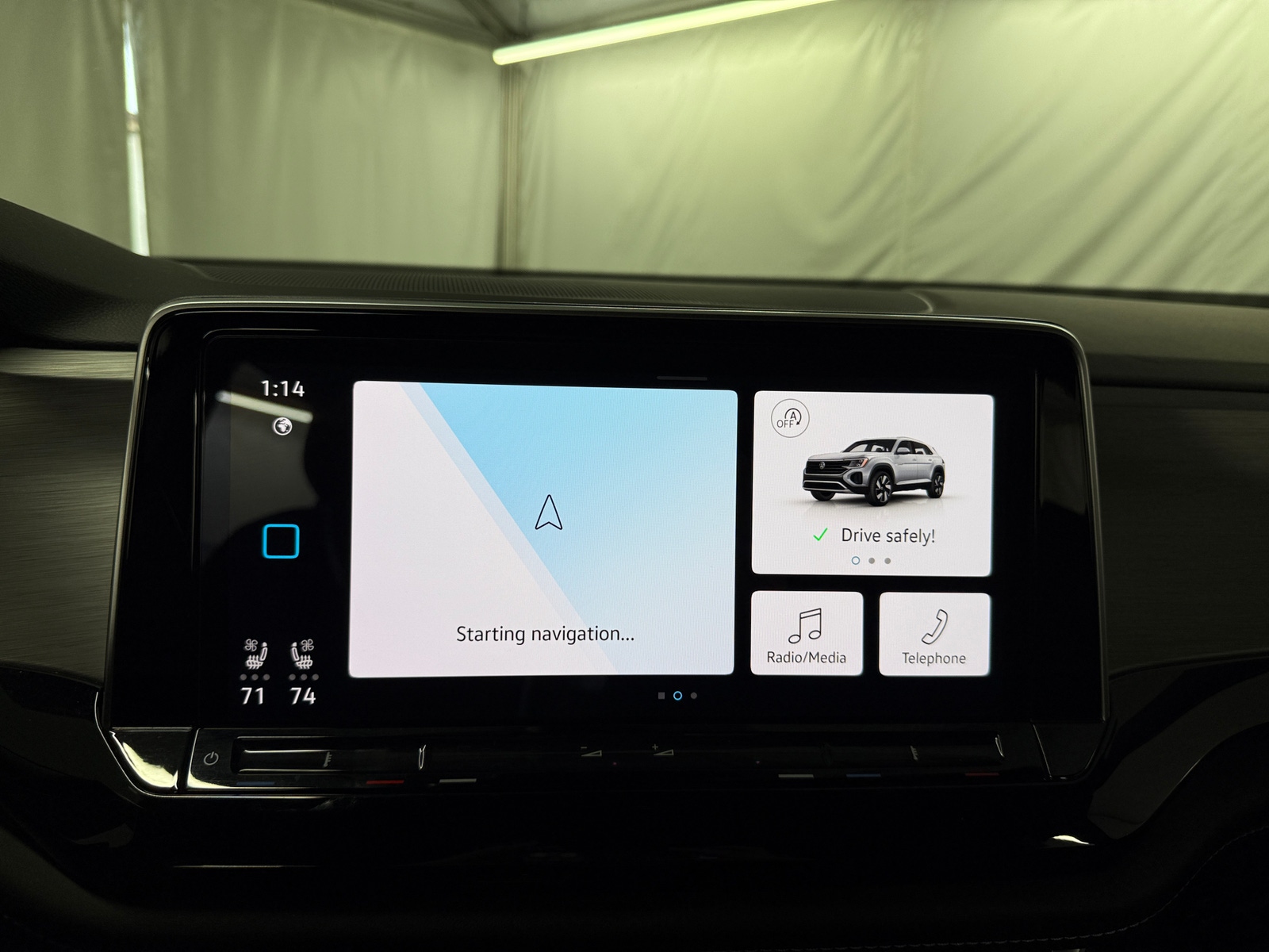 Thumbnail: 2024 Volkswagen Atlas - 3