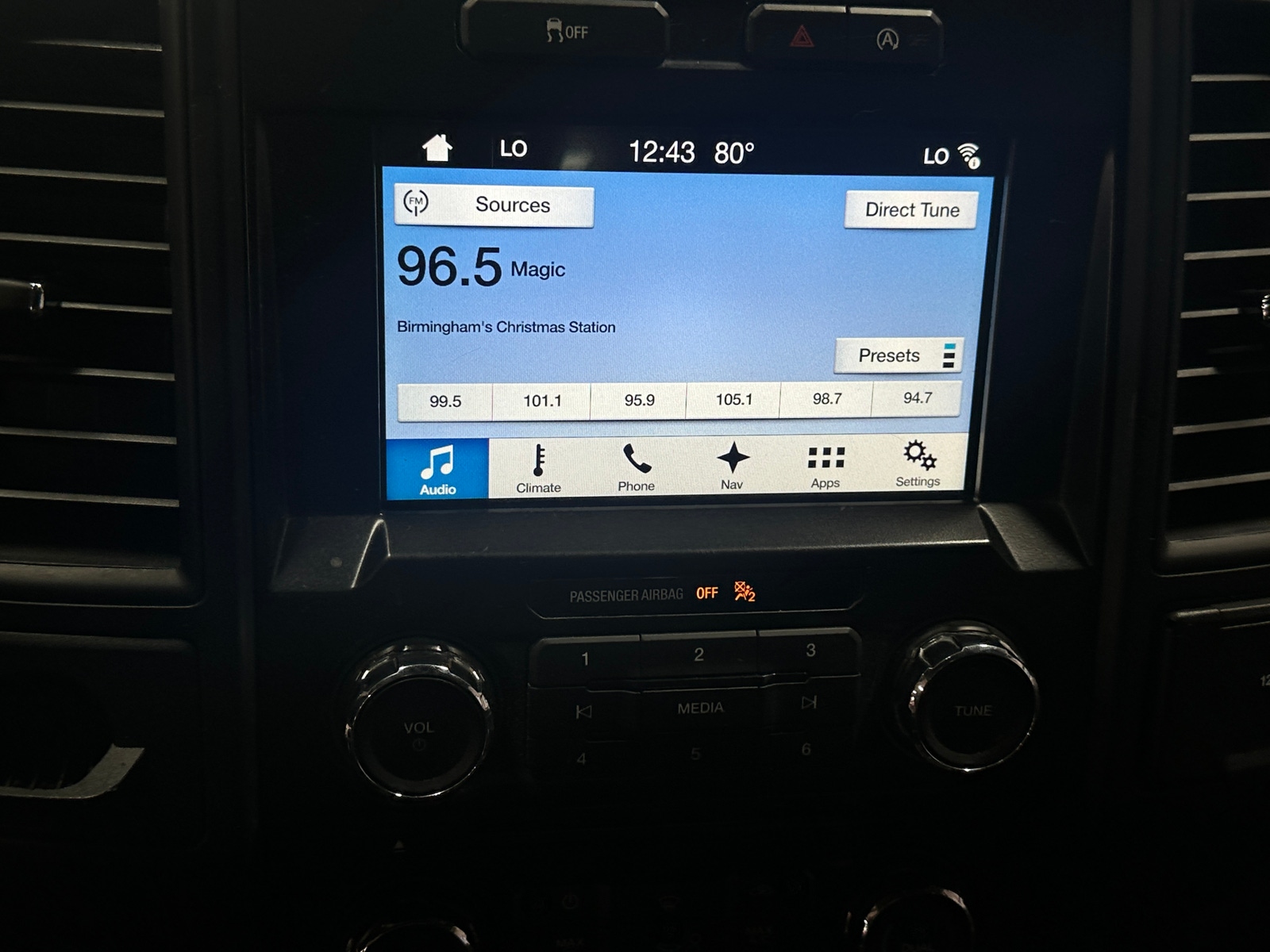 Thumbnail: 2020 Ford Econoline - 4