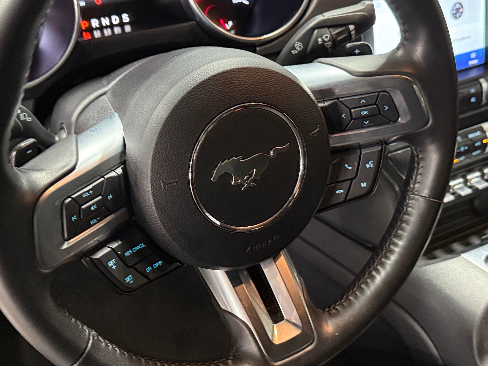 Thumbnail: 2022 Ford Mustang - 4