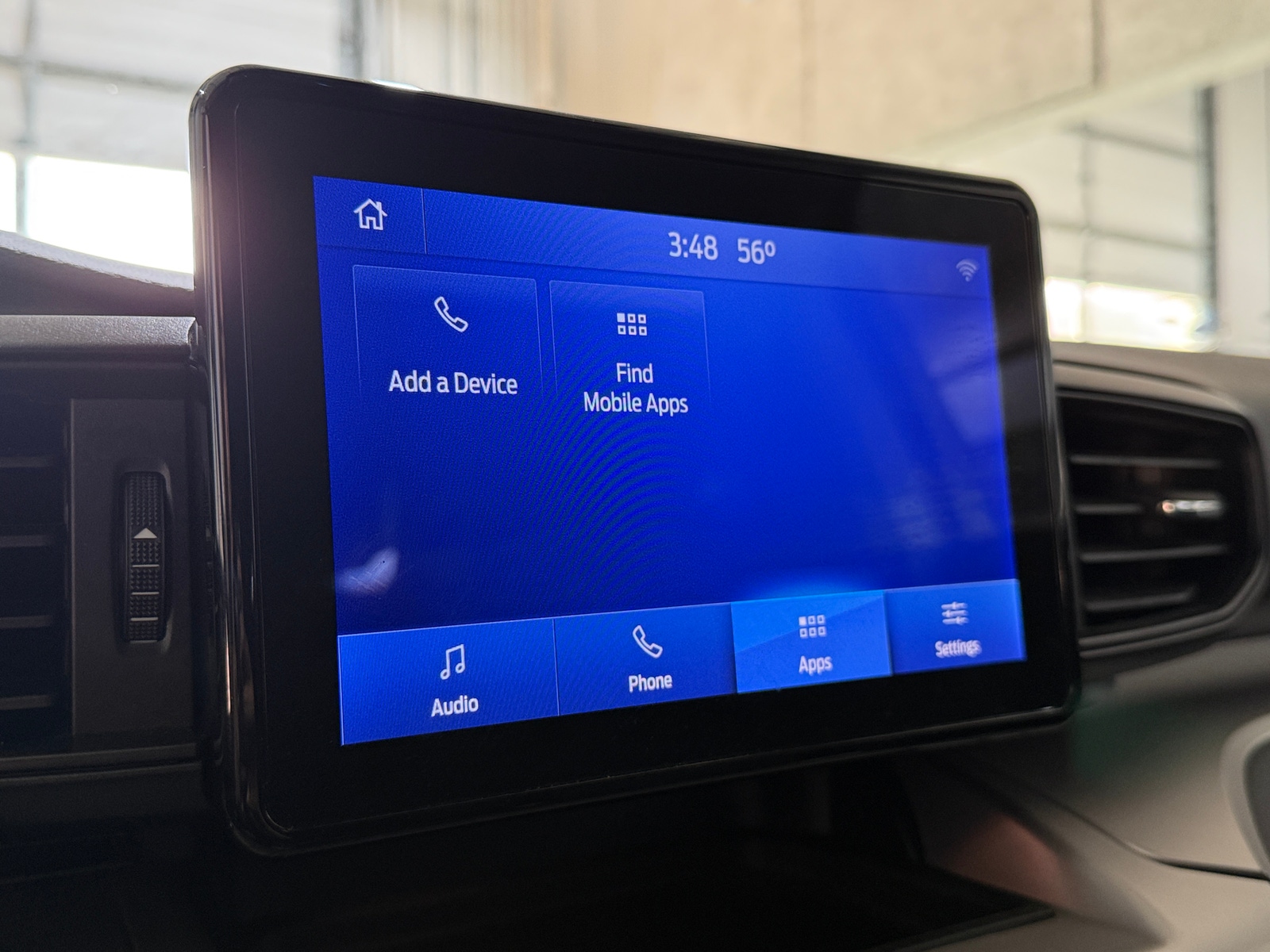 Thumbnail: 2022 Ford Explorer - 4