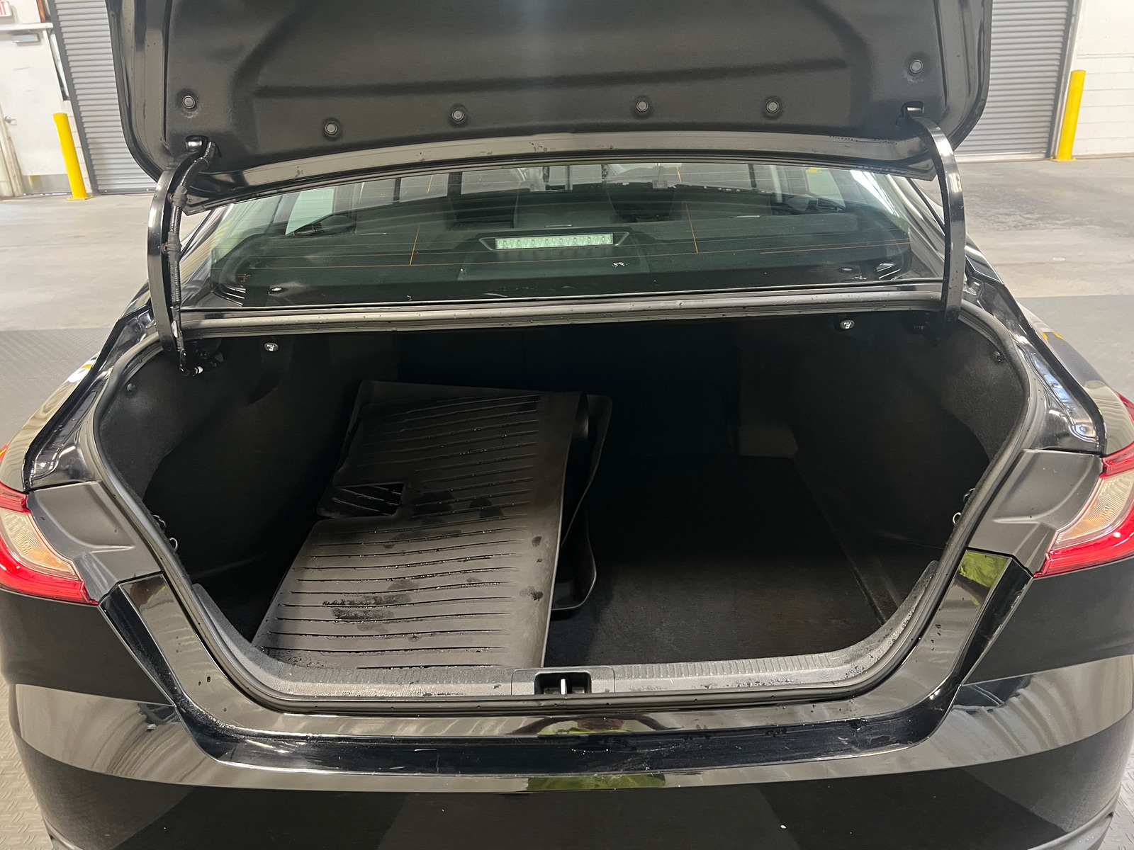 Thumbnail: 2025 Toyota Camry - 7