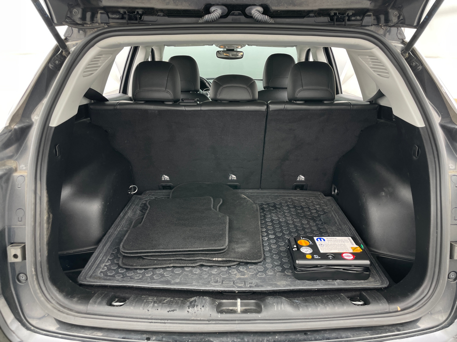 Thumbnail: 2019 Jeep Compass - 7