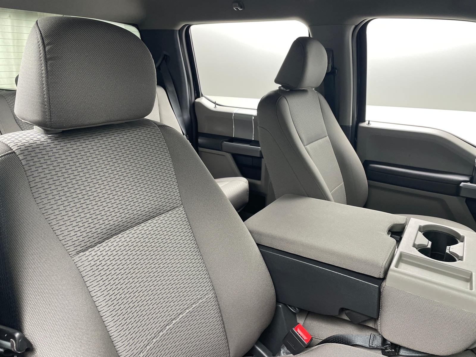 Thumbnail: 2022 Ford Econoline - 2