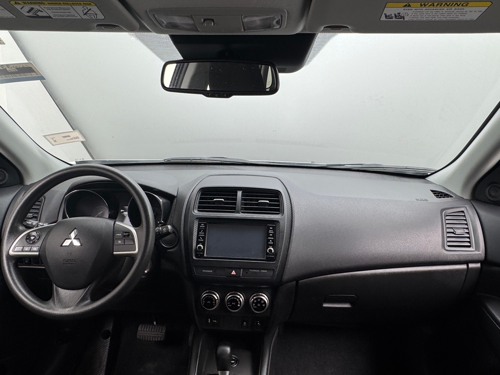 Thumbnail: 2024 Mitsubishi Outlander Sport - 3