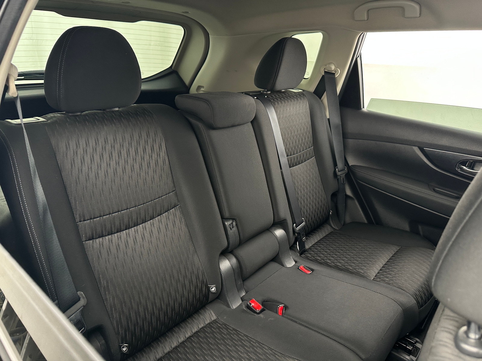 Thumbnail: 2018 Nissan Rogue - 6