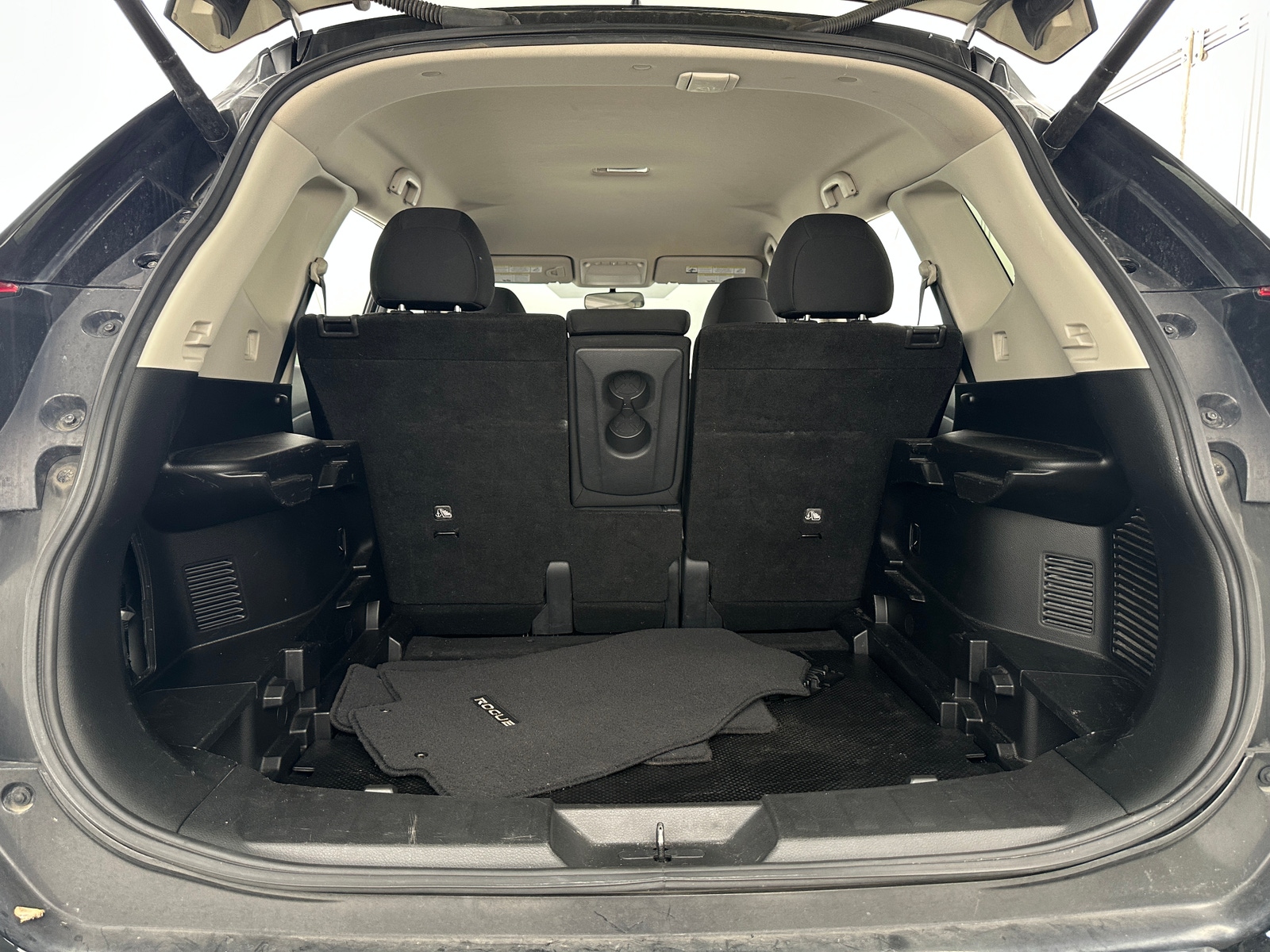 Thumbnail: 2018 Nissan Rogue - 7