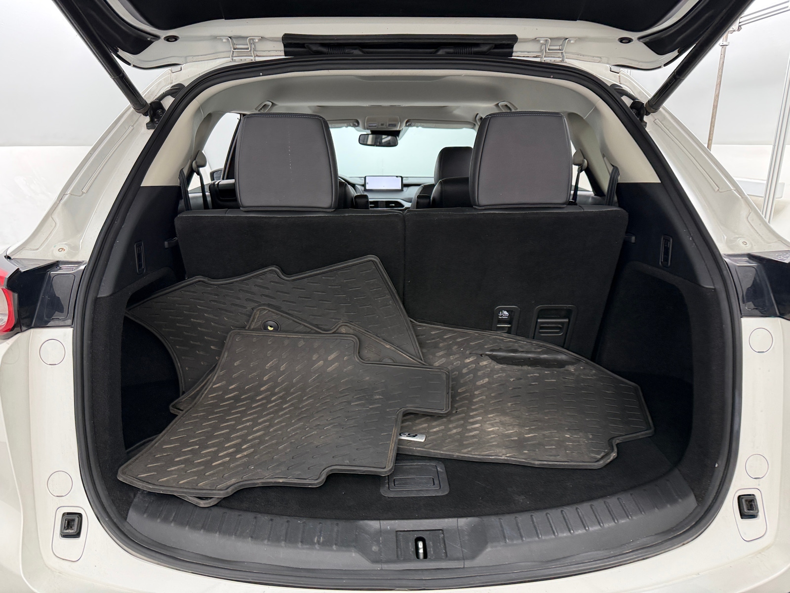 Thumbnail: 2021 Mazda CX-9 - 6