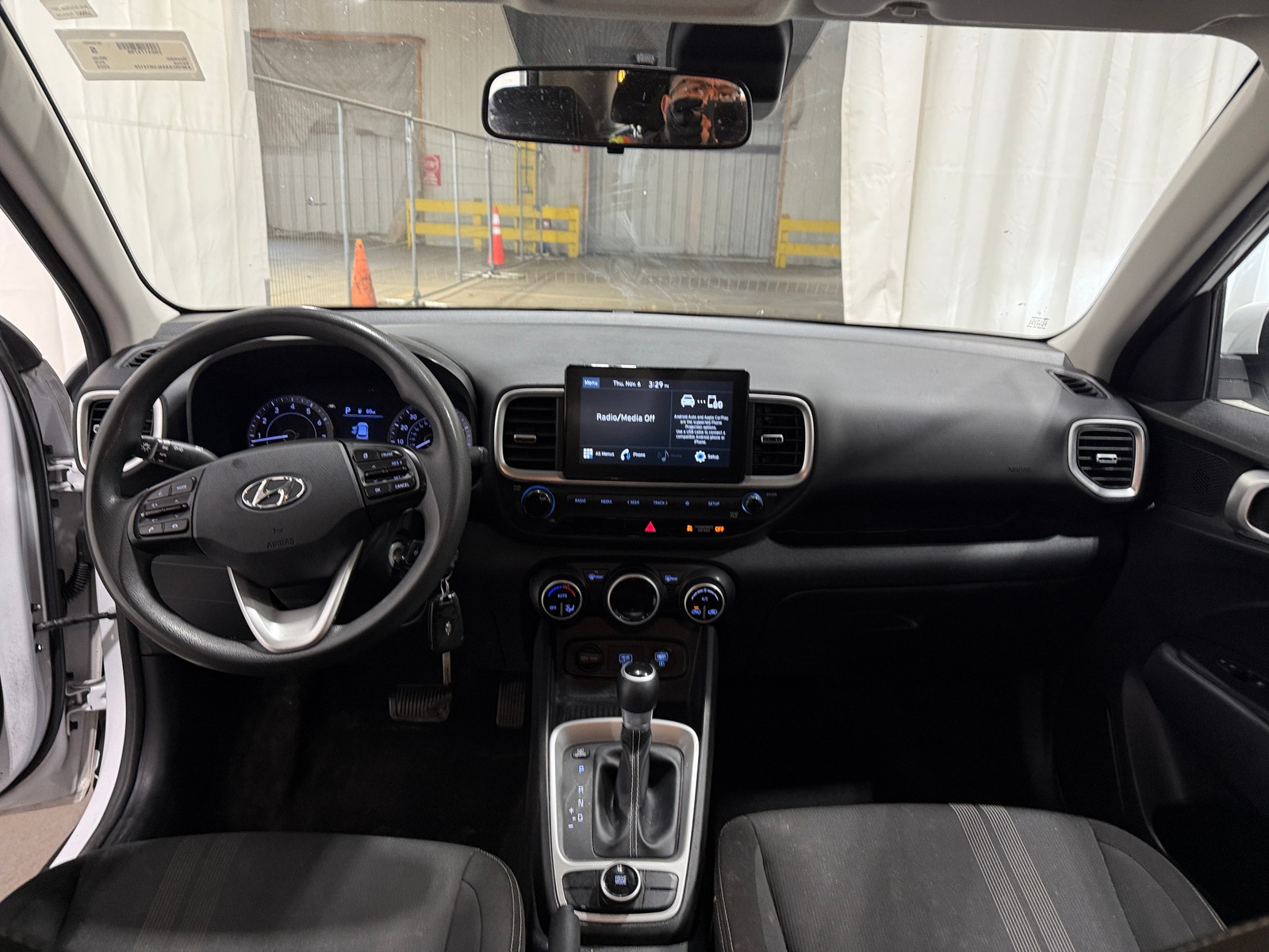 Thumbnail: 2020 Hyundai Venue - 3