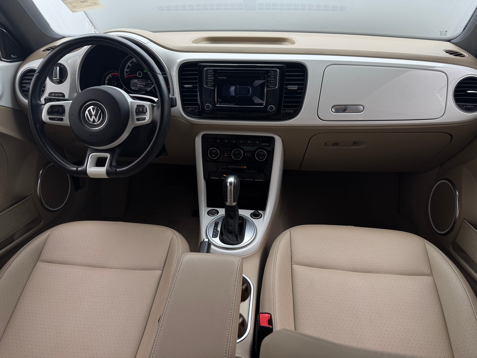 Thumbnail: 2017 Volkswagen Beetle - 3