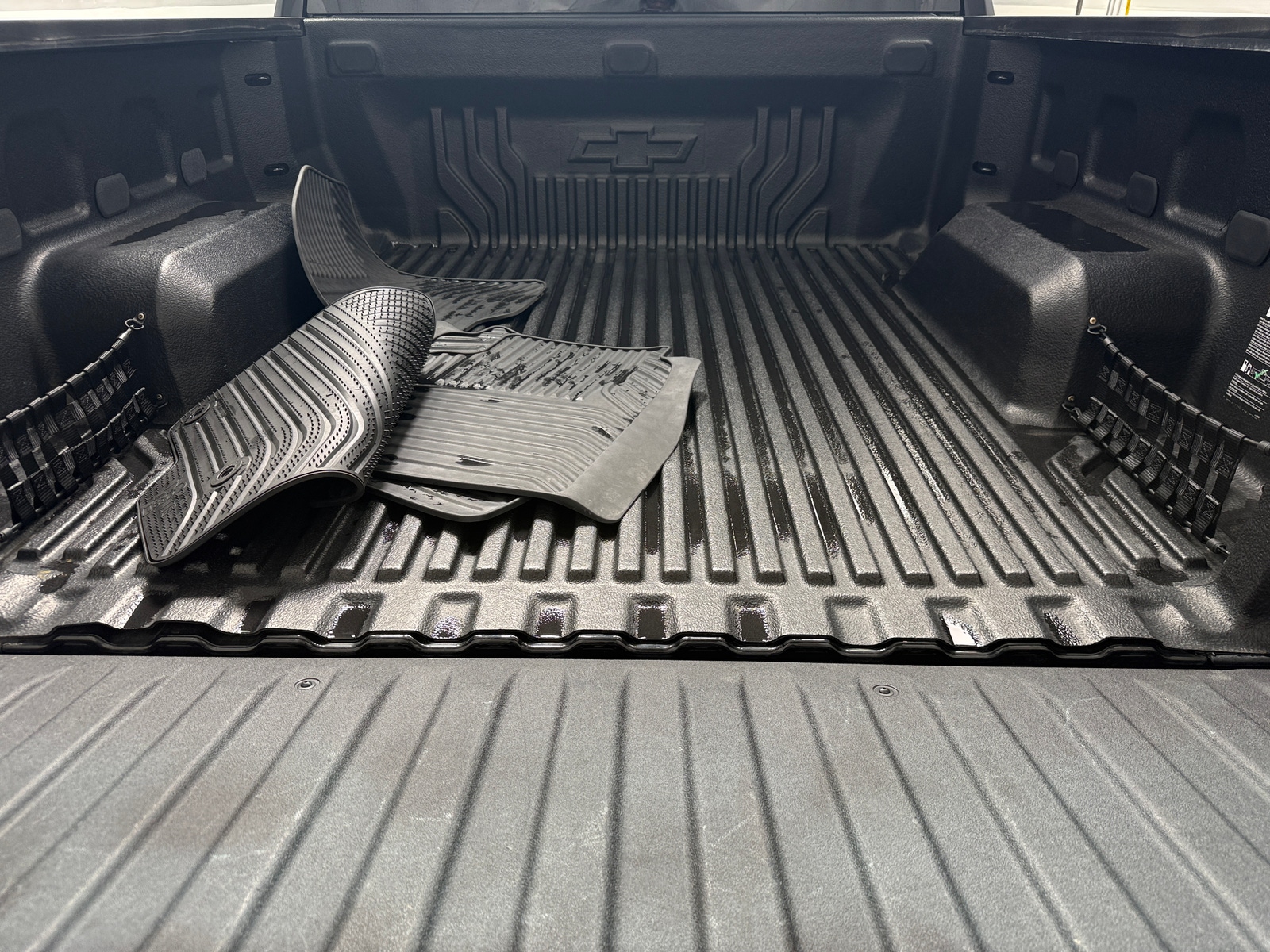 Thumbnail: 2022 Chevrolet Silverado 1500 - 7