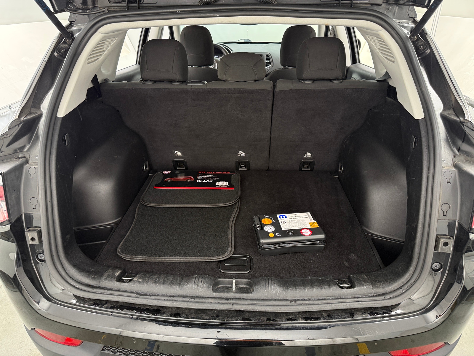 Thumbnail: 2018 Jeep Compass - 7