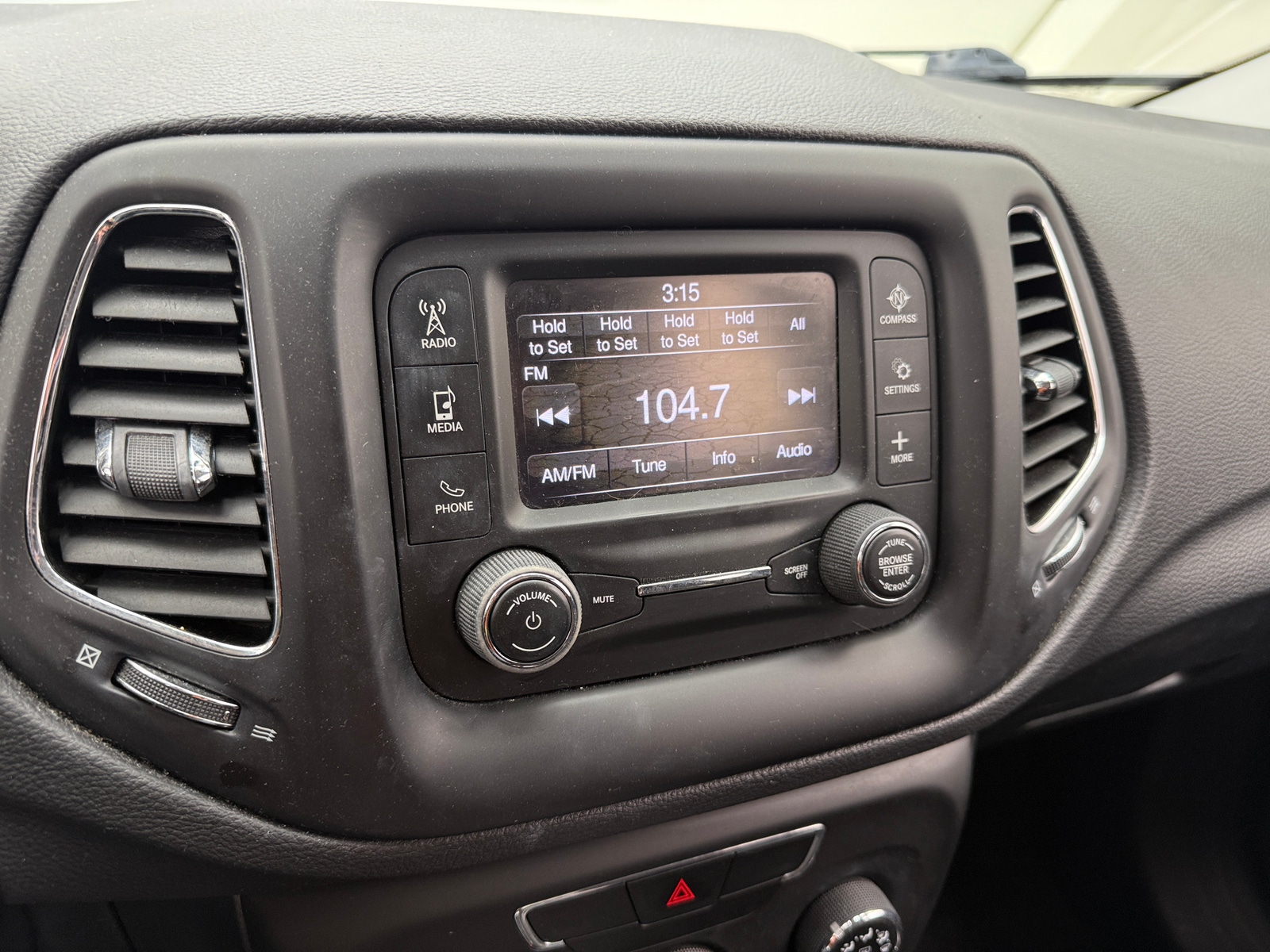 Thumbnail: 2018 Jeep Compass - 4