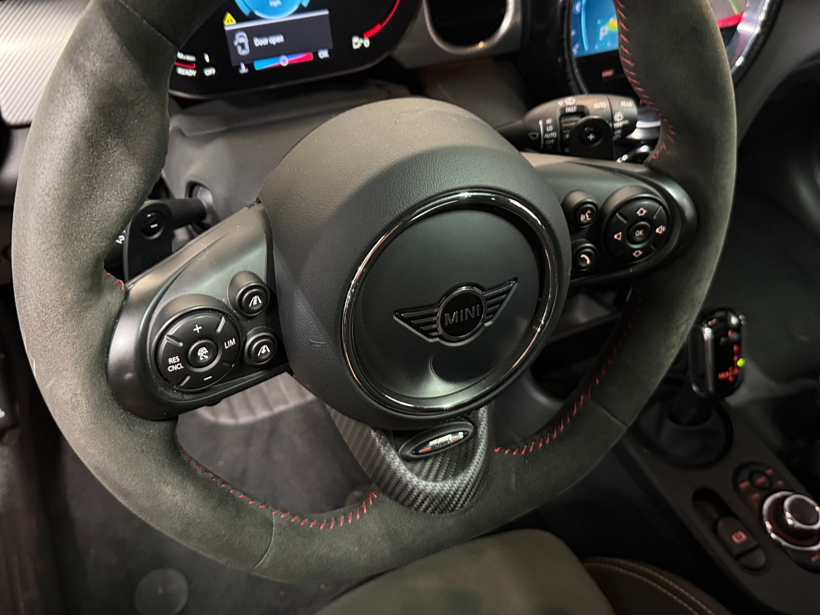 Thumbnail: 2023 MINI Cooper Hardtop - 4