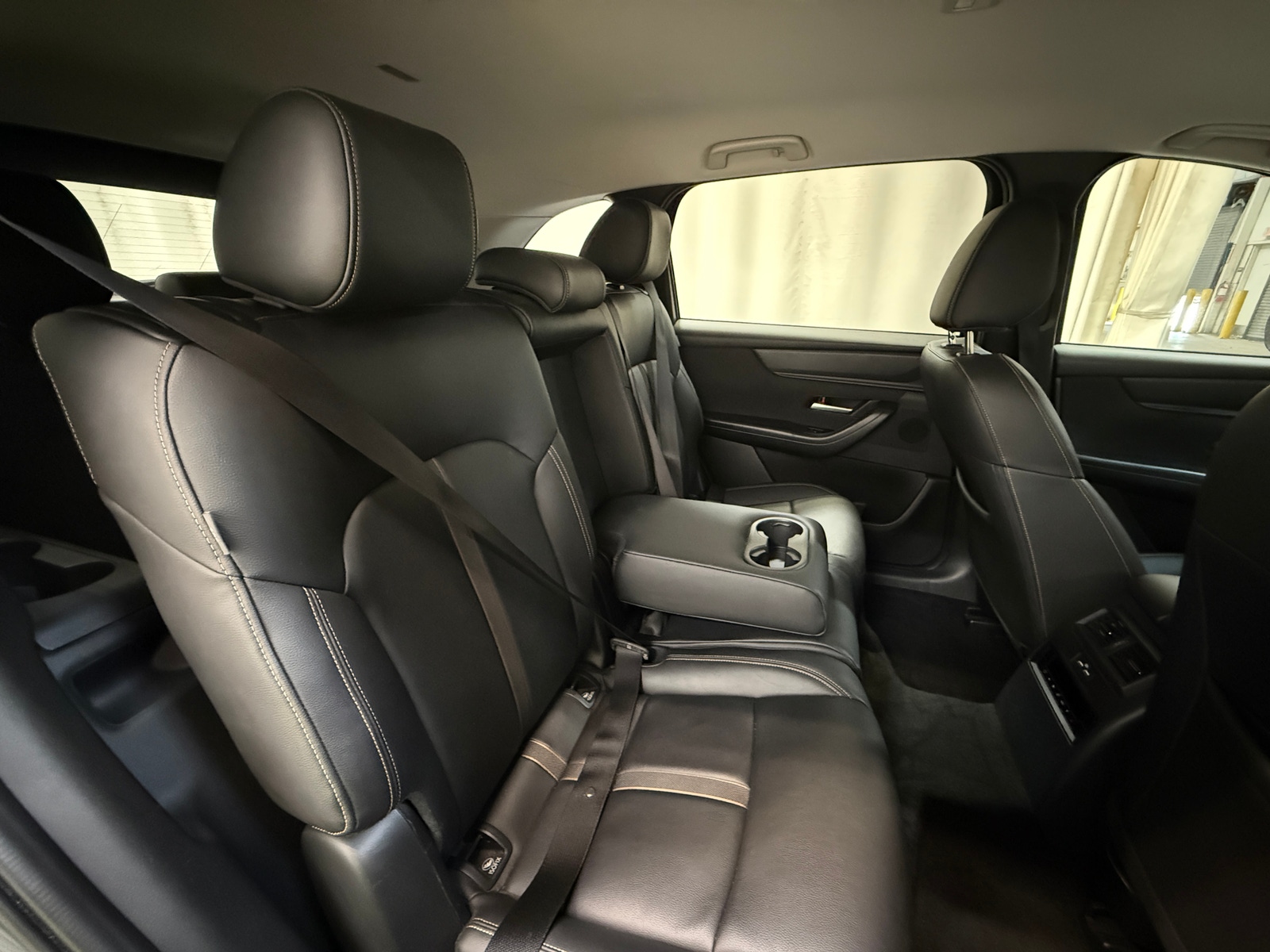 Thumbnail: 2024 Mazda CX-90 - 5