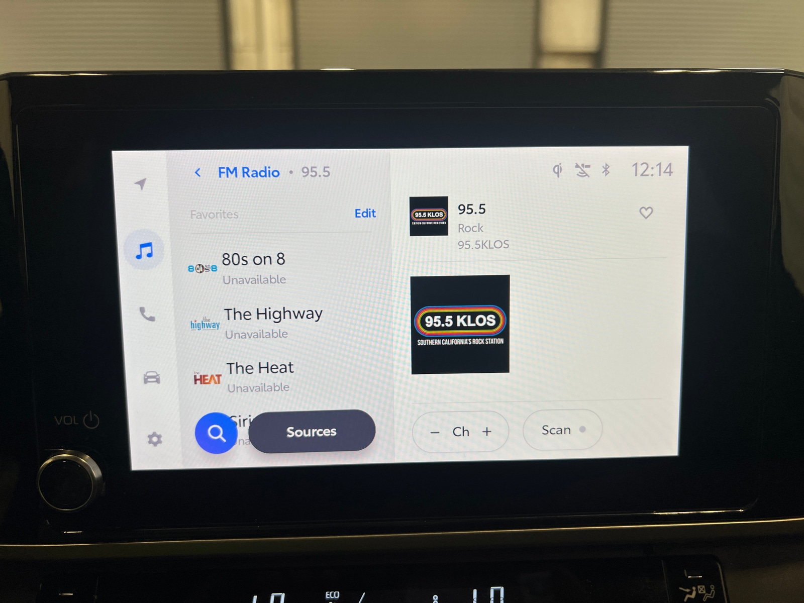 Thumbnail: 2025 Toyota Camry - 4