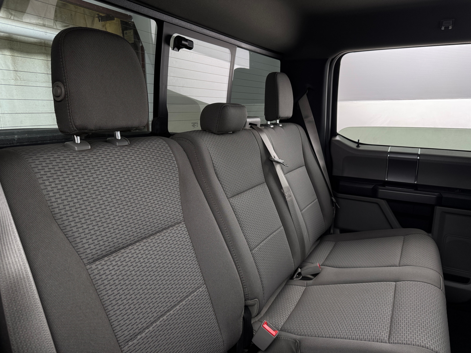 Thumbnail: 2019 Ford Econoline - 6