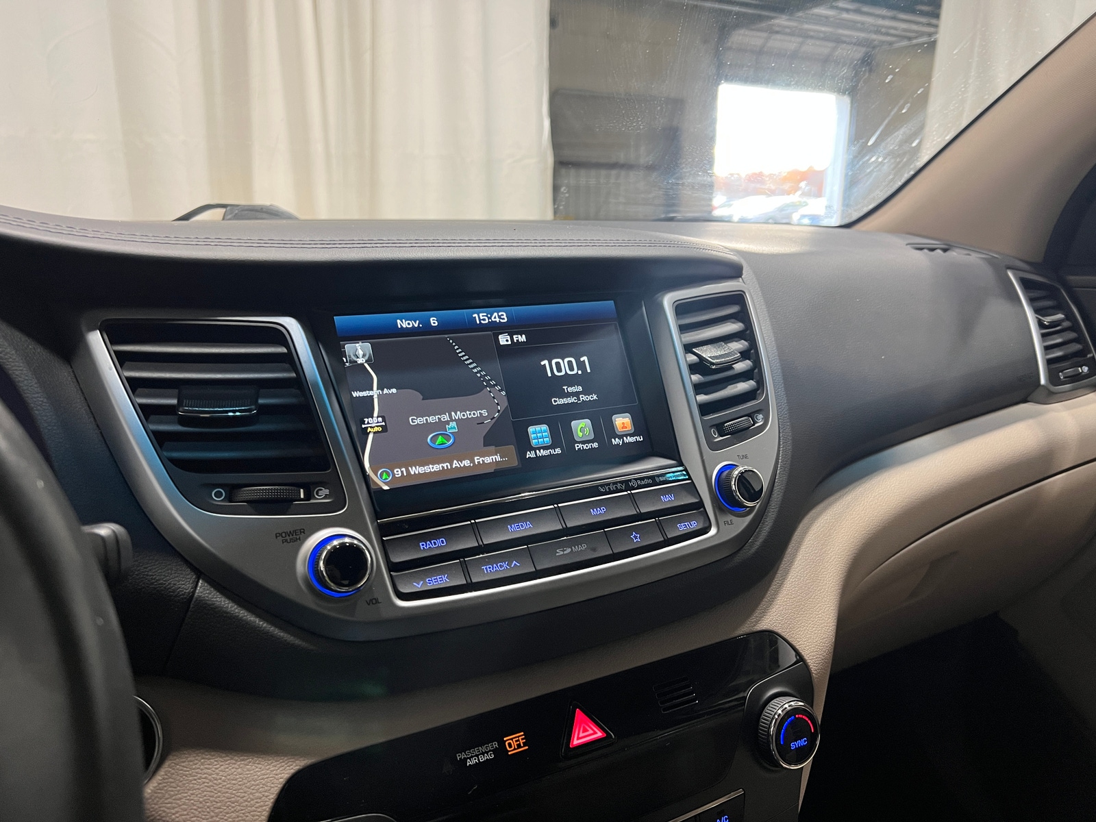 Thumbnail: 2018 Hyundai Tucson - 3