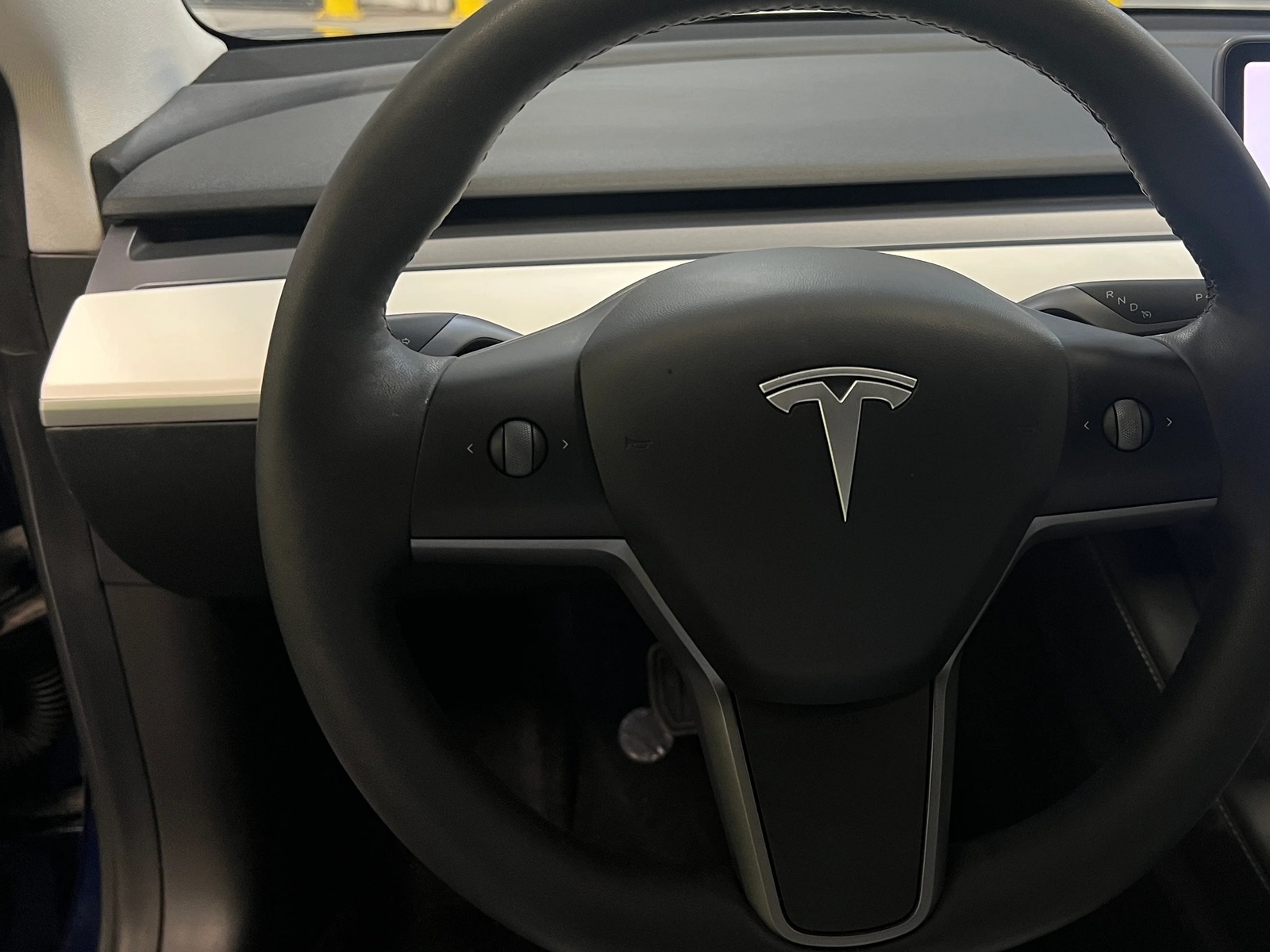 Thumbnail: 2021 Tesla Model 3 - 4