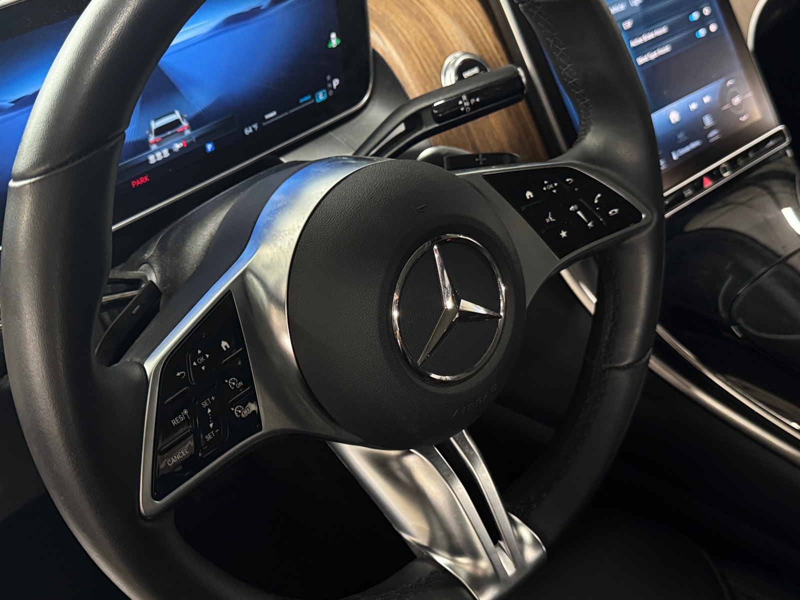 Thumbnail: 2024 Mercedes-Benz GLC - 4