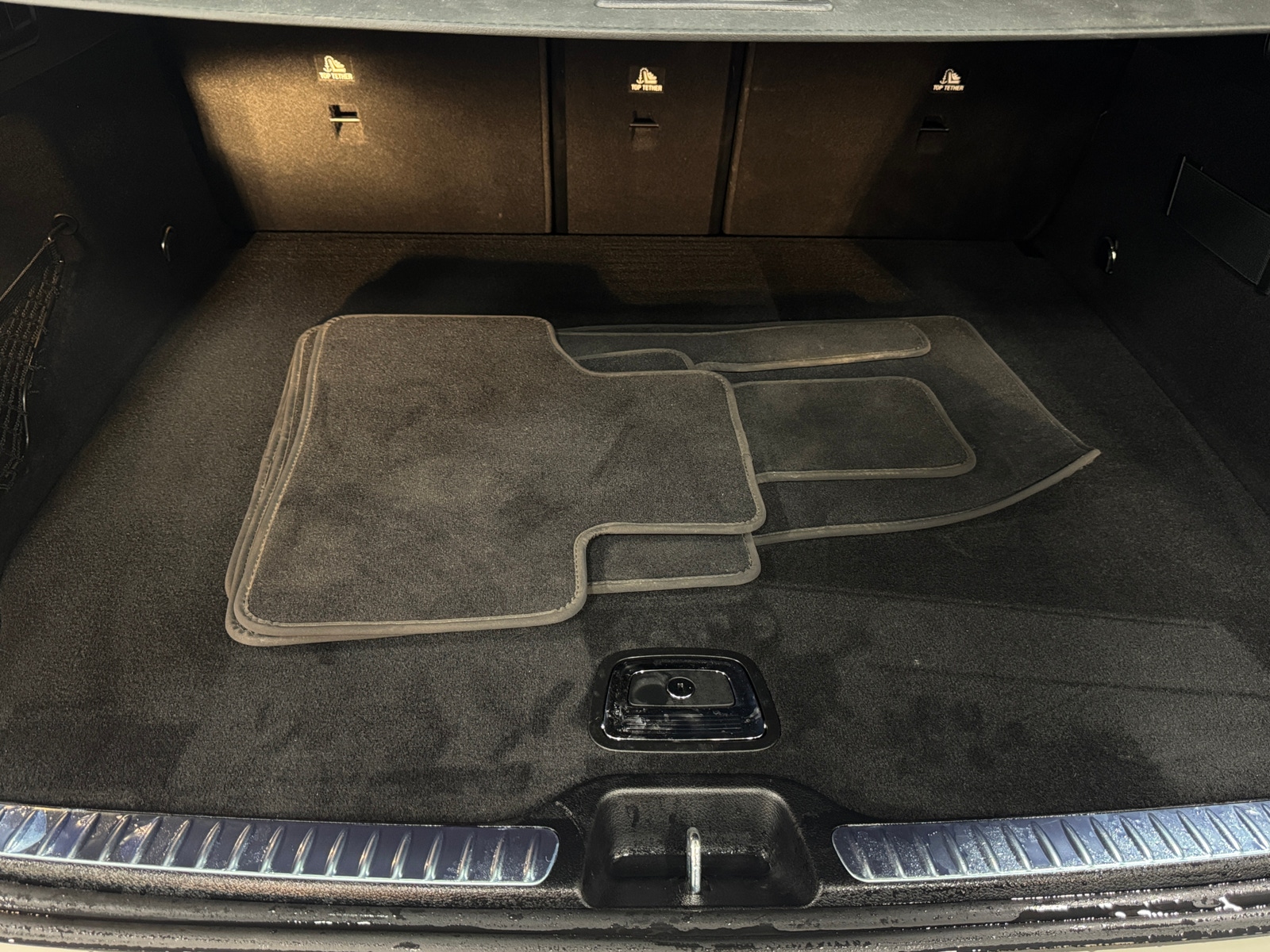 Thumbnail: 2024 Mercedes-Benz GLC - 6