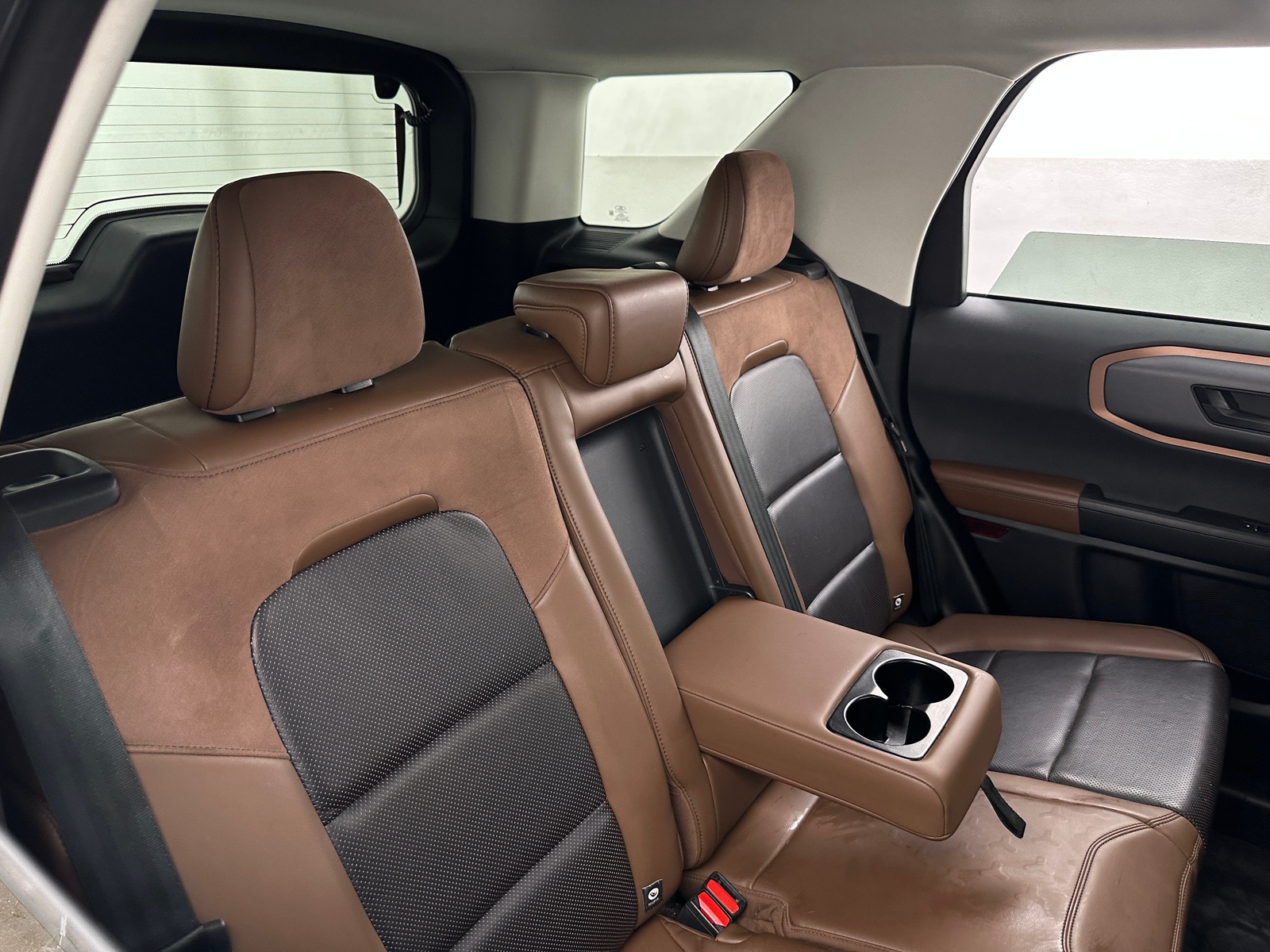 Thumbnail: 2022 Ford Bronco Sport - 6