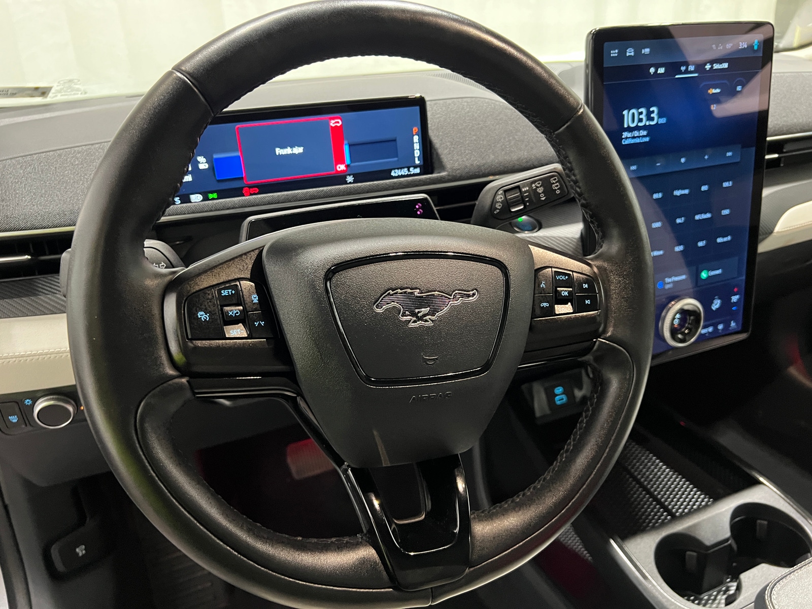 Thumbnail: 2021 Ford Mustang Mach-E - 5