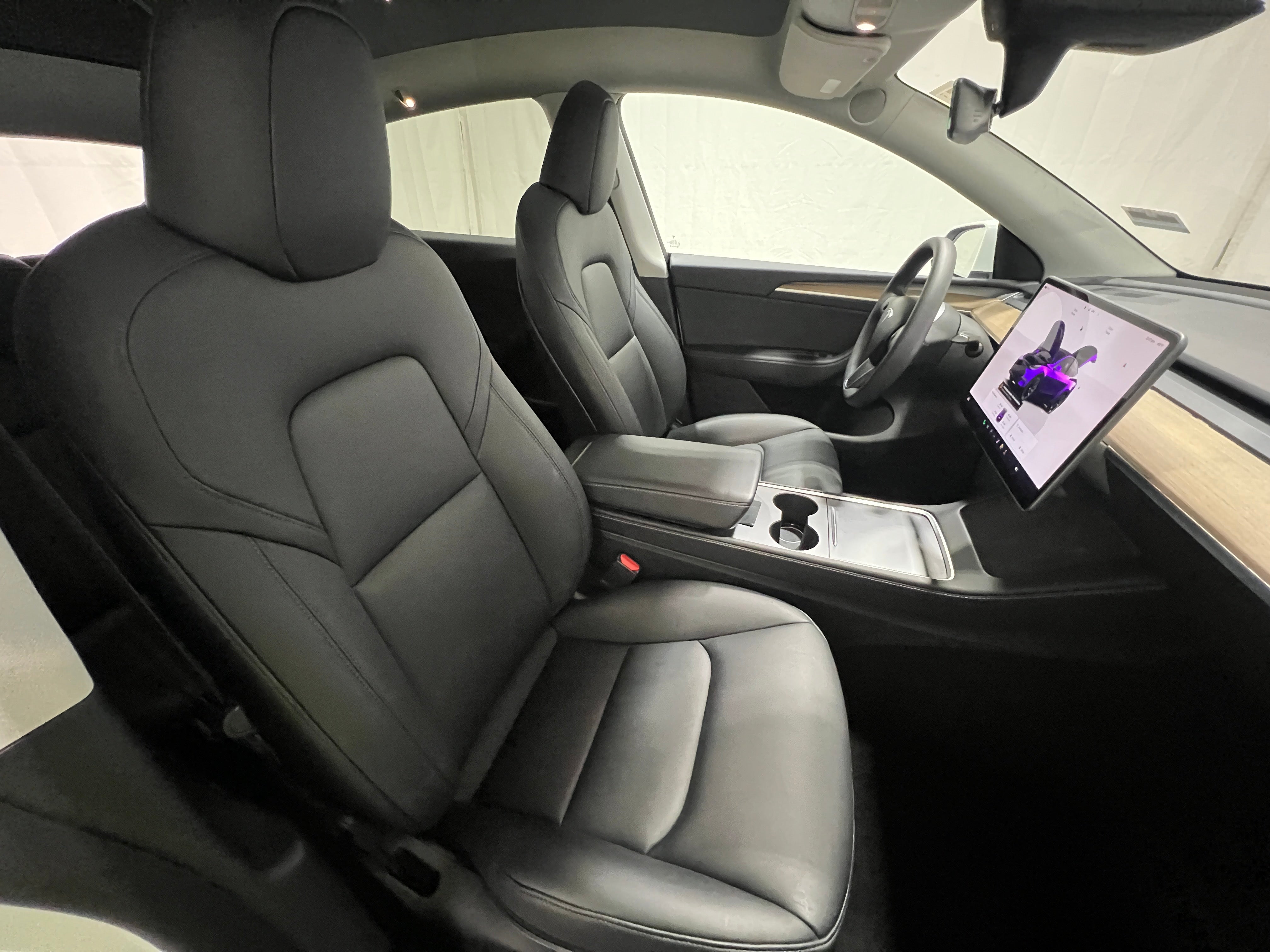 Used 2022 Tesla Model Y Long Range with VIN 7SAYGDEE9NA016751 for sale in Northfield, Minnesota