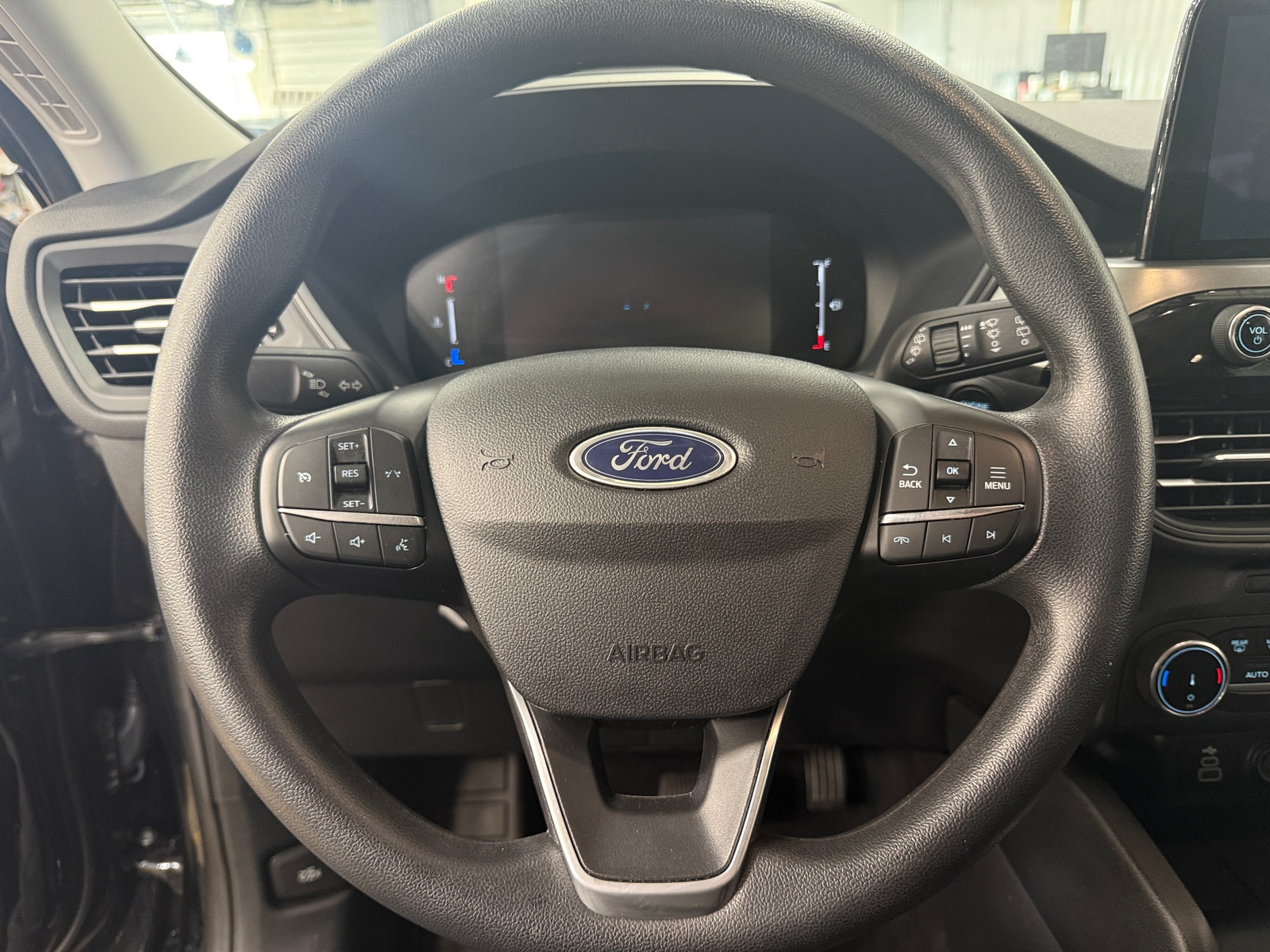 Thumbnail: 2025 Ford Escape - 5