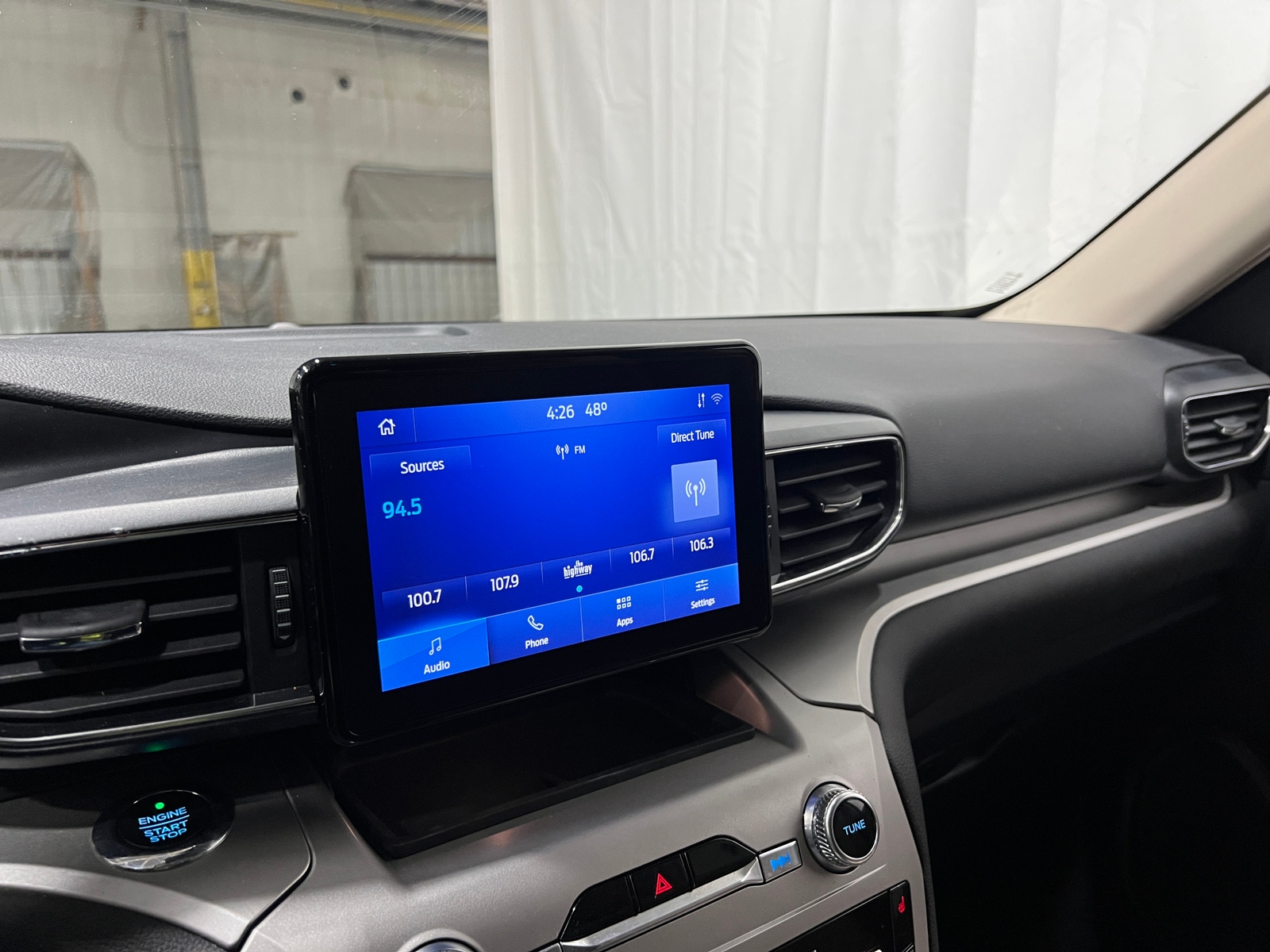 Thumbnail: 2021 Ford Explorer - 4