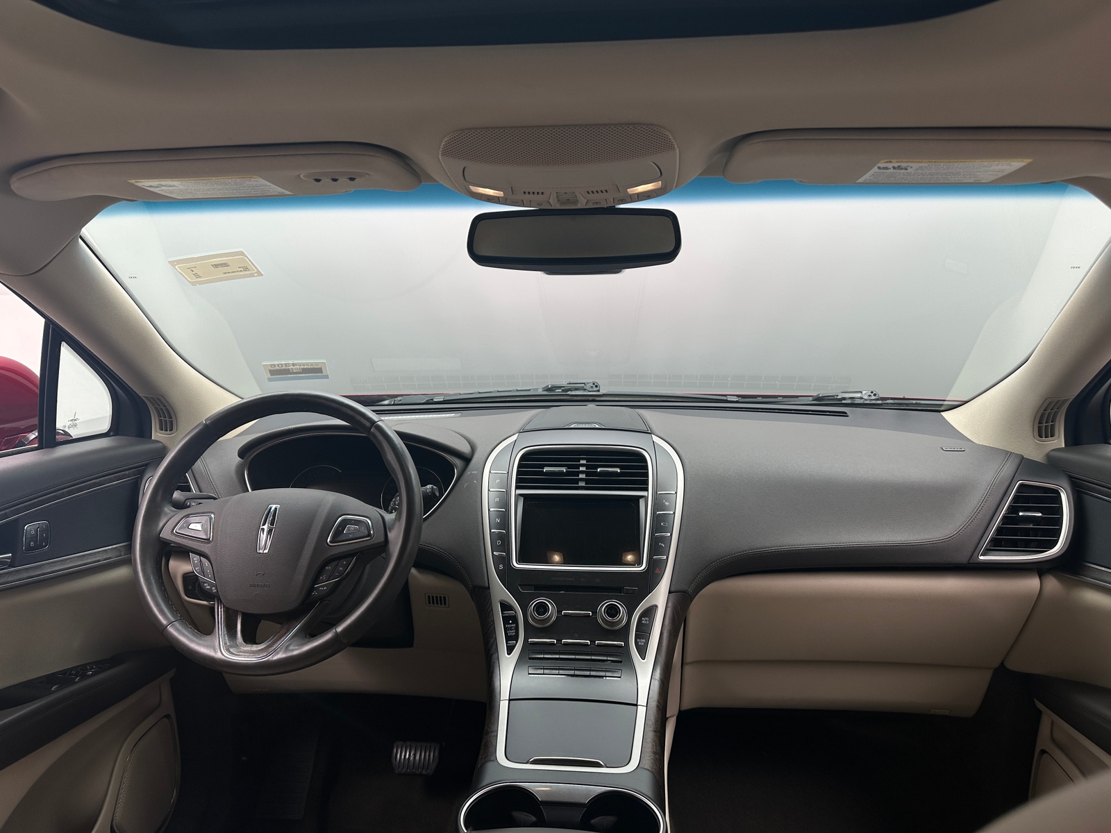 Thumbnail: 2016 Lincoln MKX - 2