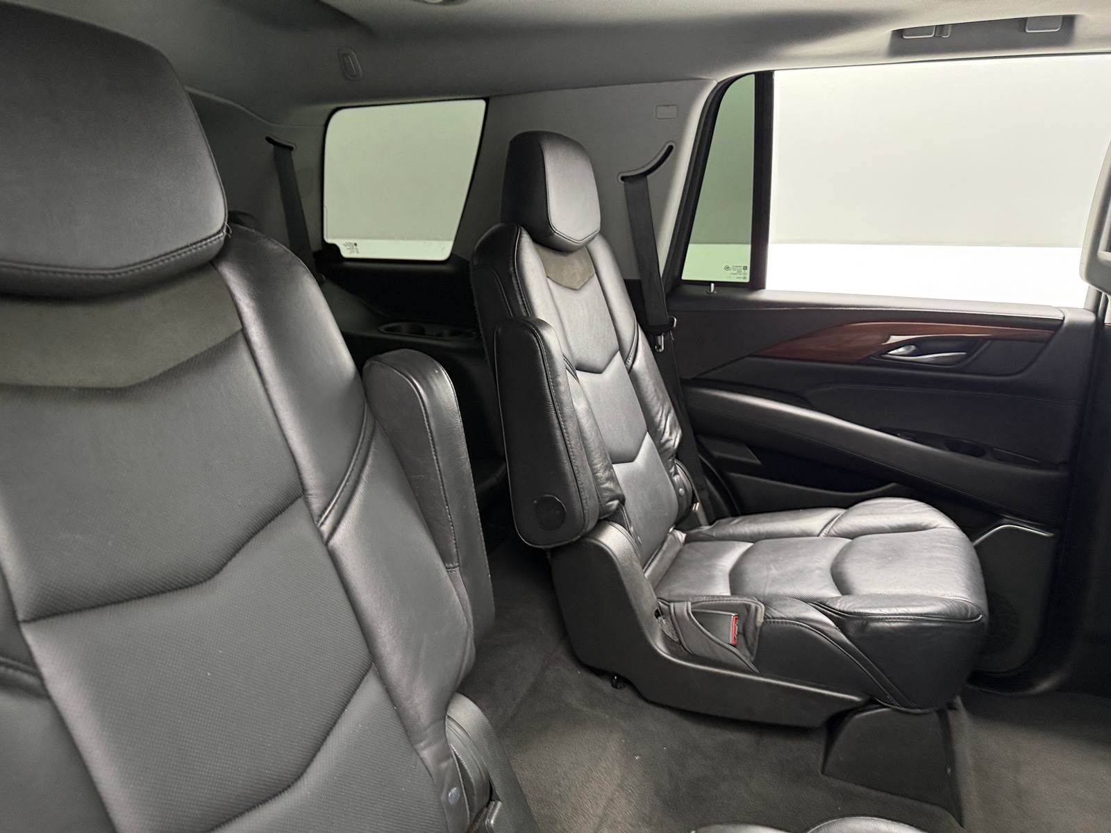 Thumbnail: 2018 Cadillac Escalade - 5