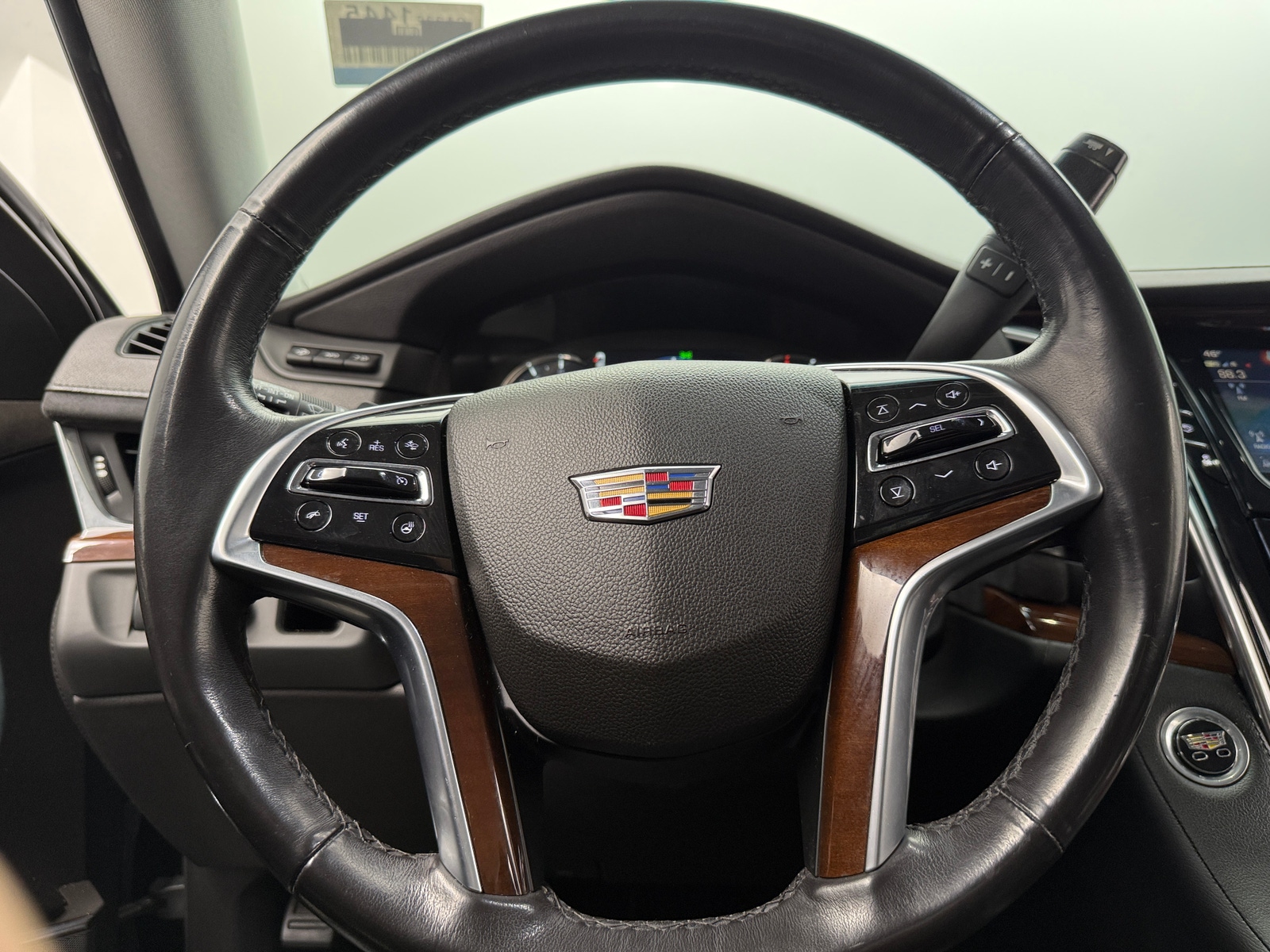 Thumbnail: 2018 Cadillac Escalade - 4