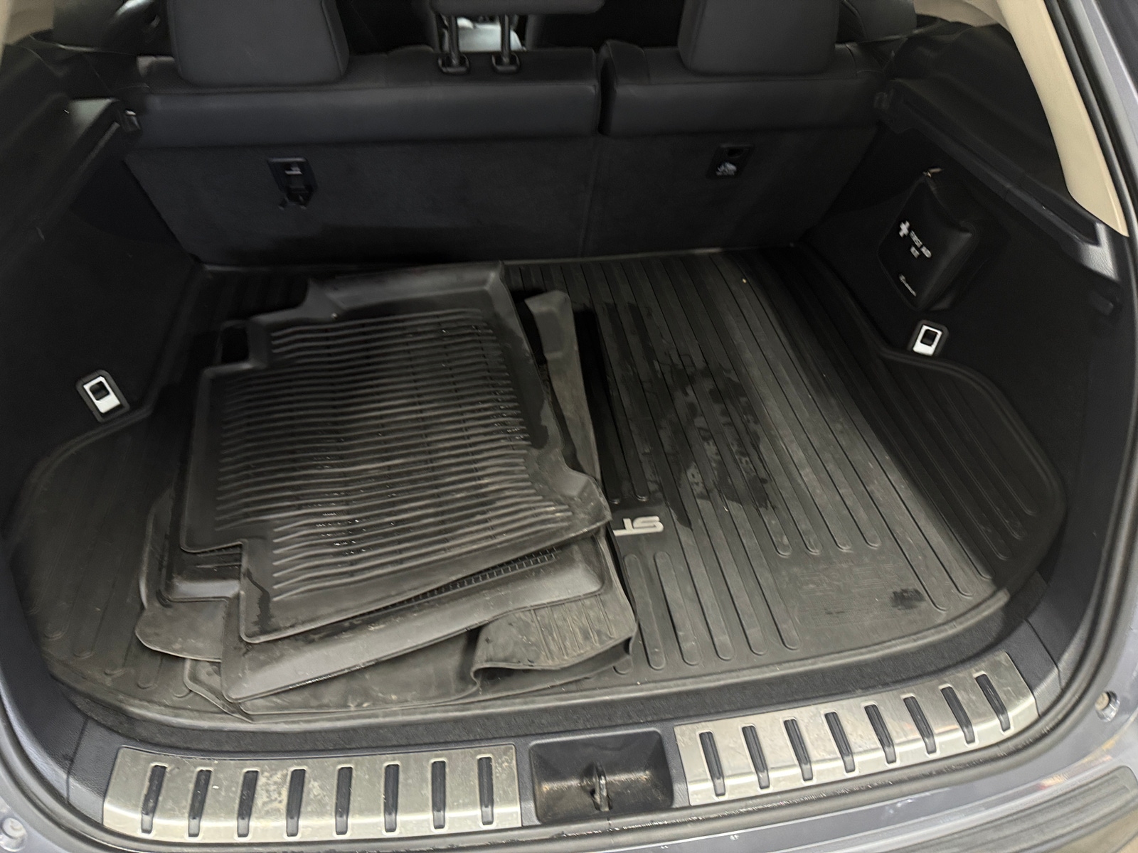 Thumbnail: 2015 Lexus NX - 6