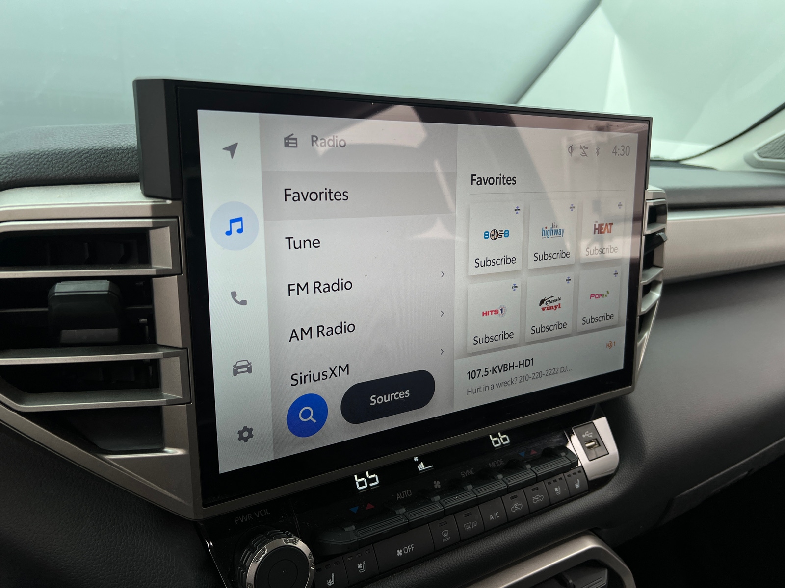 Thumbnail: 2024 Toyota Tundra - 3