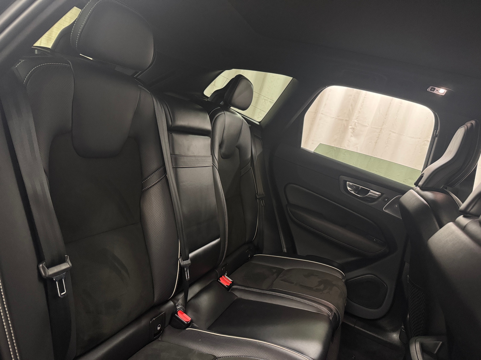 Thumbnail: 2019 Volvo XC60 - 5