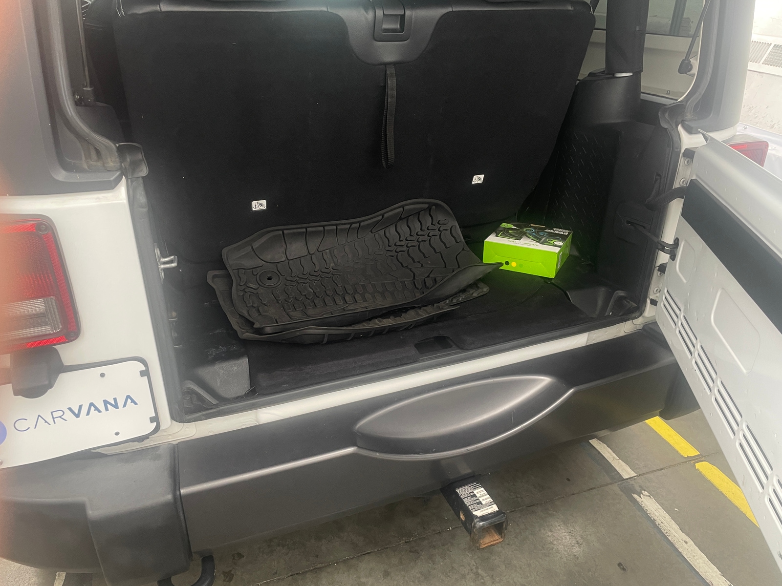 Thumbnail: 2017 Jeep Wrangler - 7