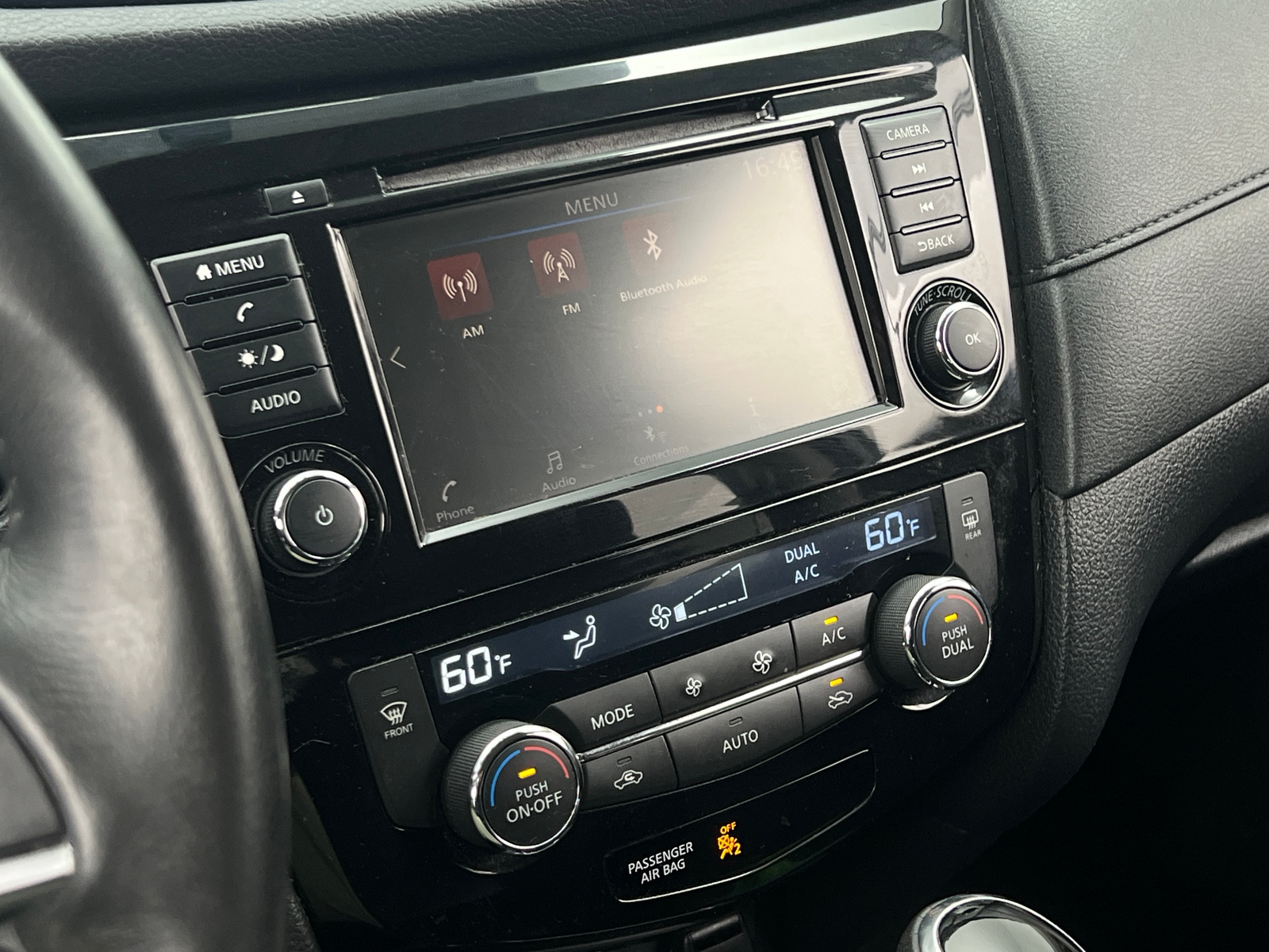 Thumbnail: 2018 Nissan Rogue - 4