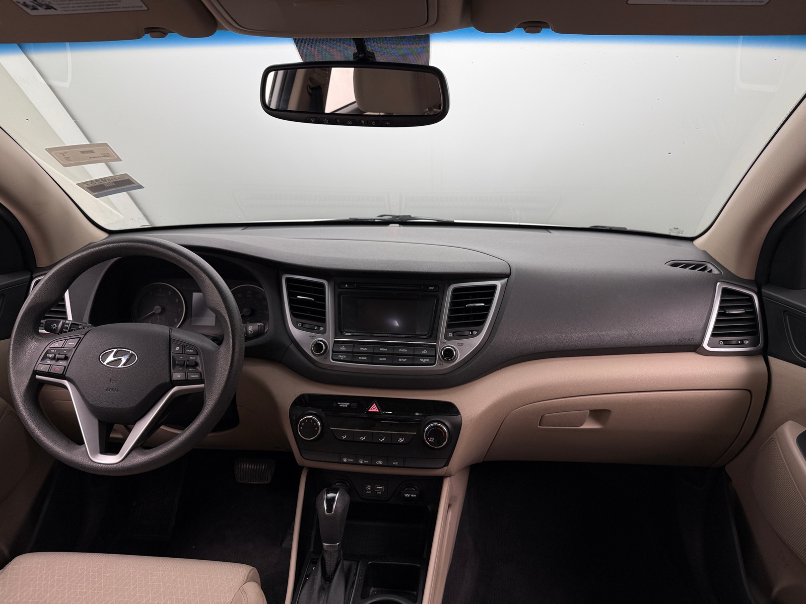 Thumbnail: 2017 Hyundai Tucson - 3