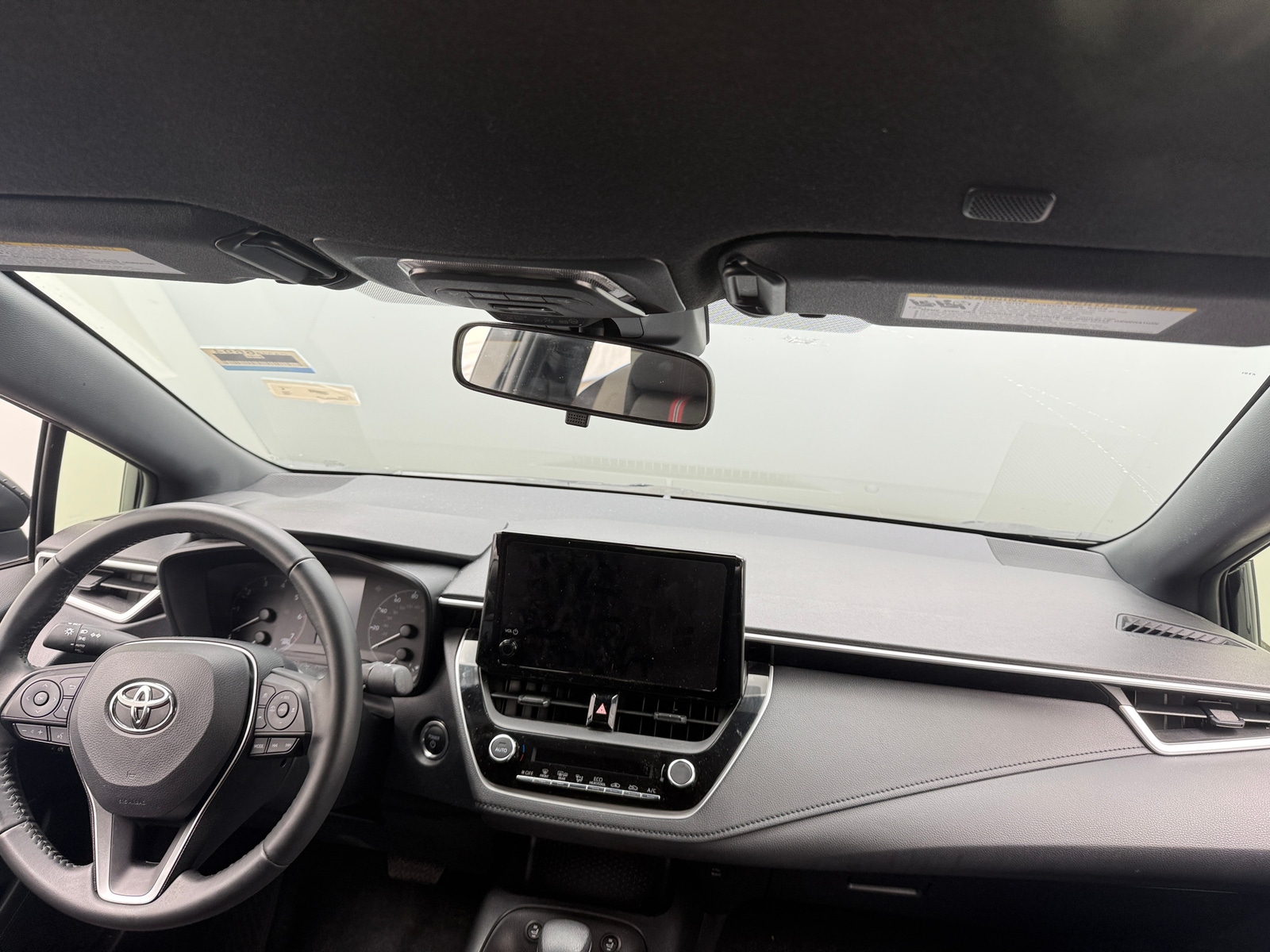 Thumbnail: 2025 Toyota Corolla - 3