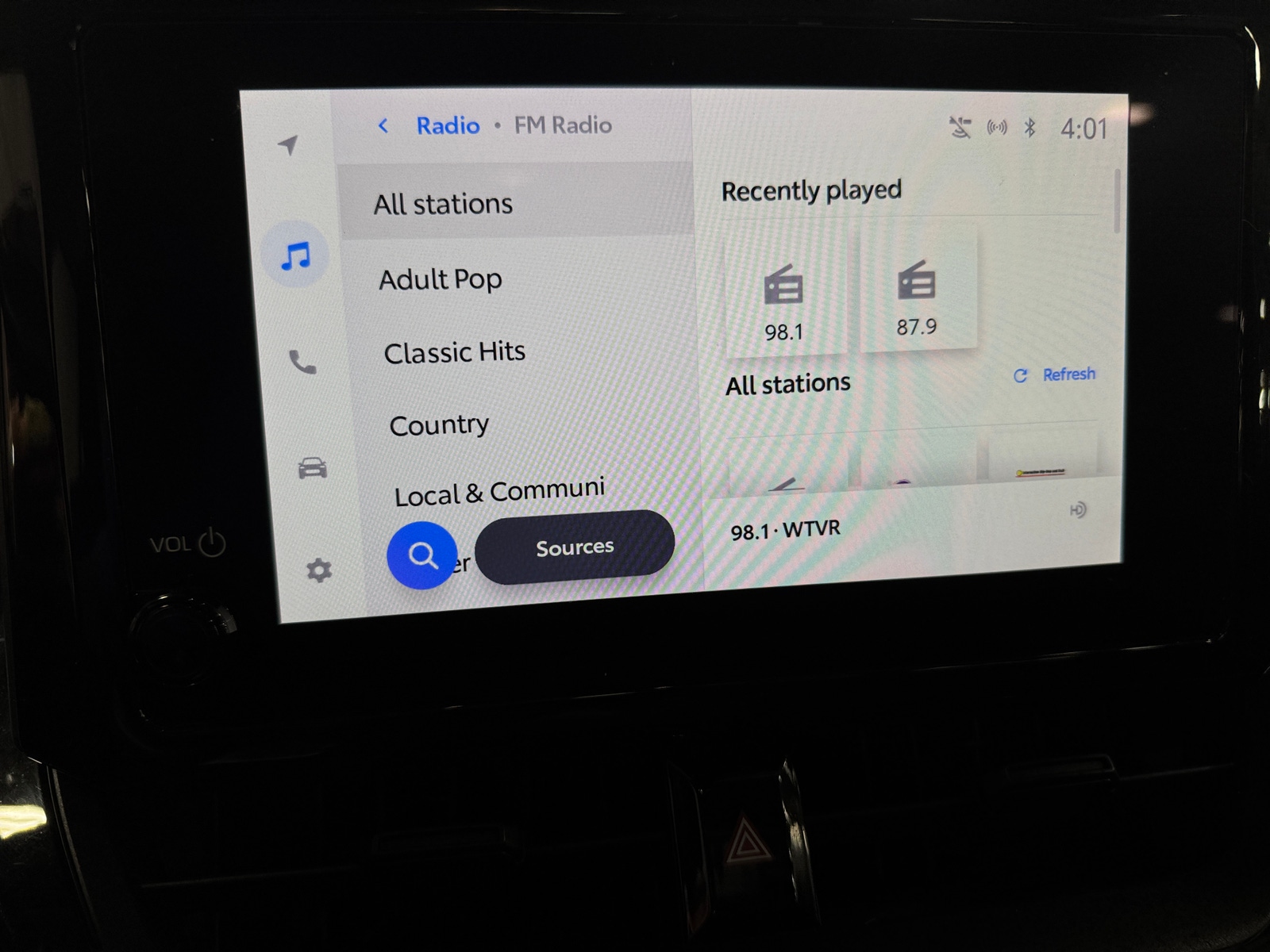Thumbnail: 2023 Toyota Corolla - 4