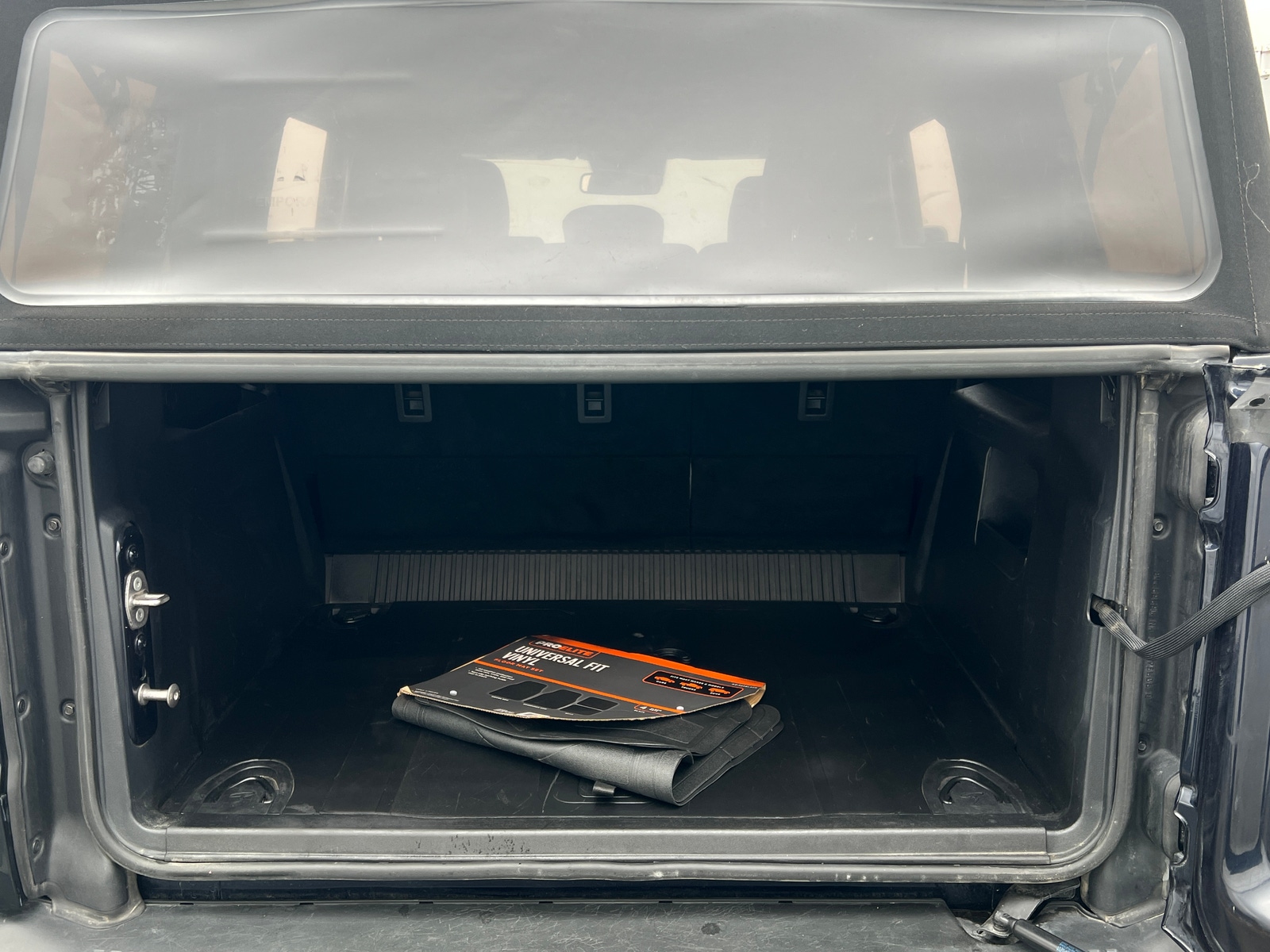 Thumbnail: 2021 Ford Bronco - 7