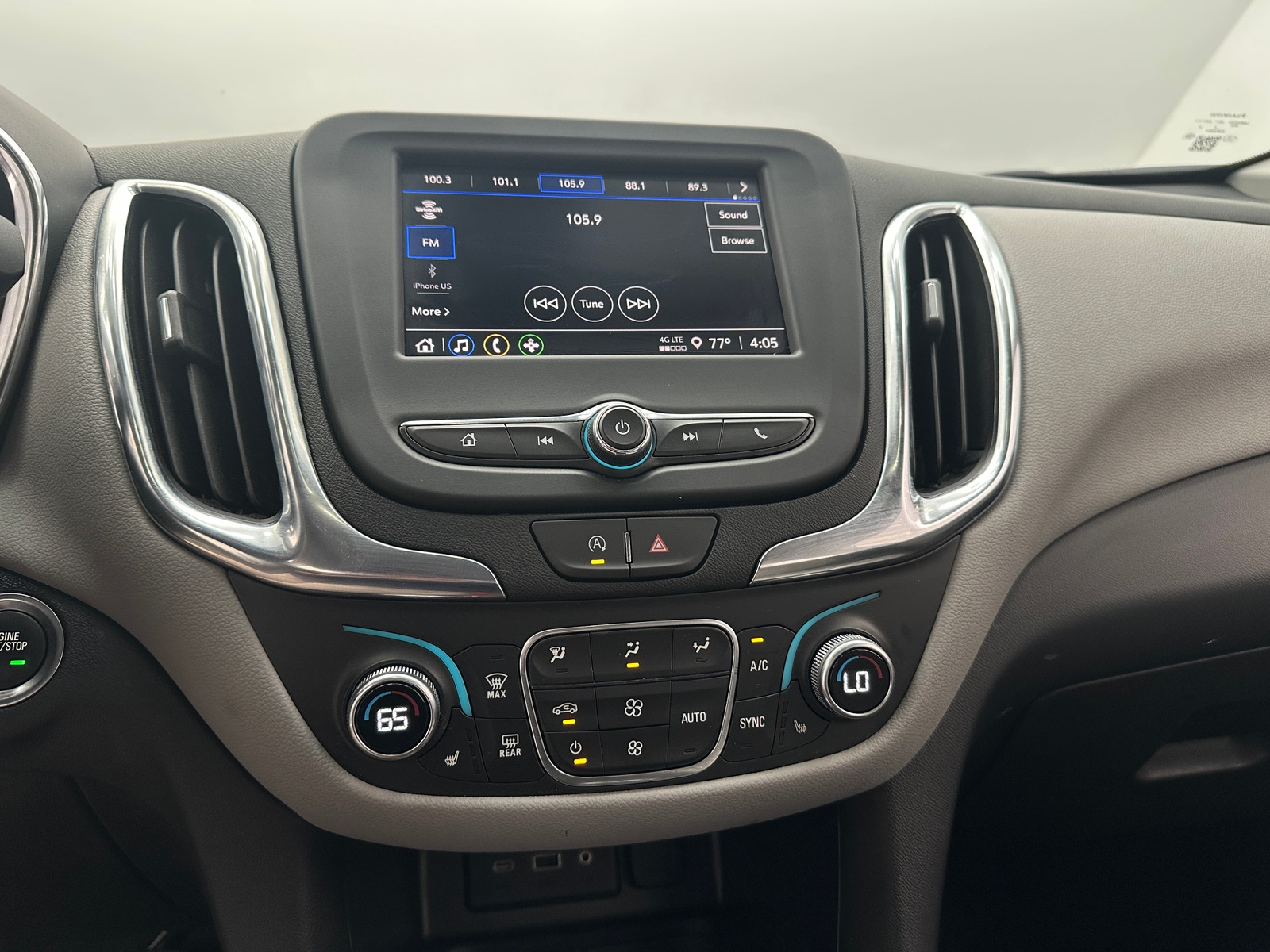 Thumbnail: 2024 Chevrolet Equinox - 4