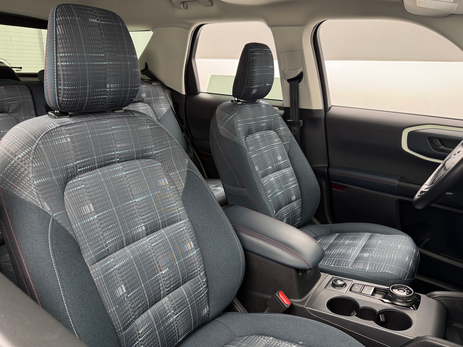 Thumbnail: 2023 Ford Bronco Sport - 2