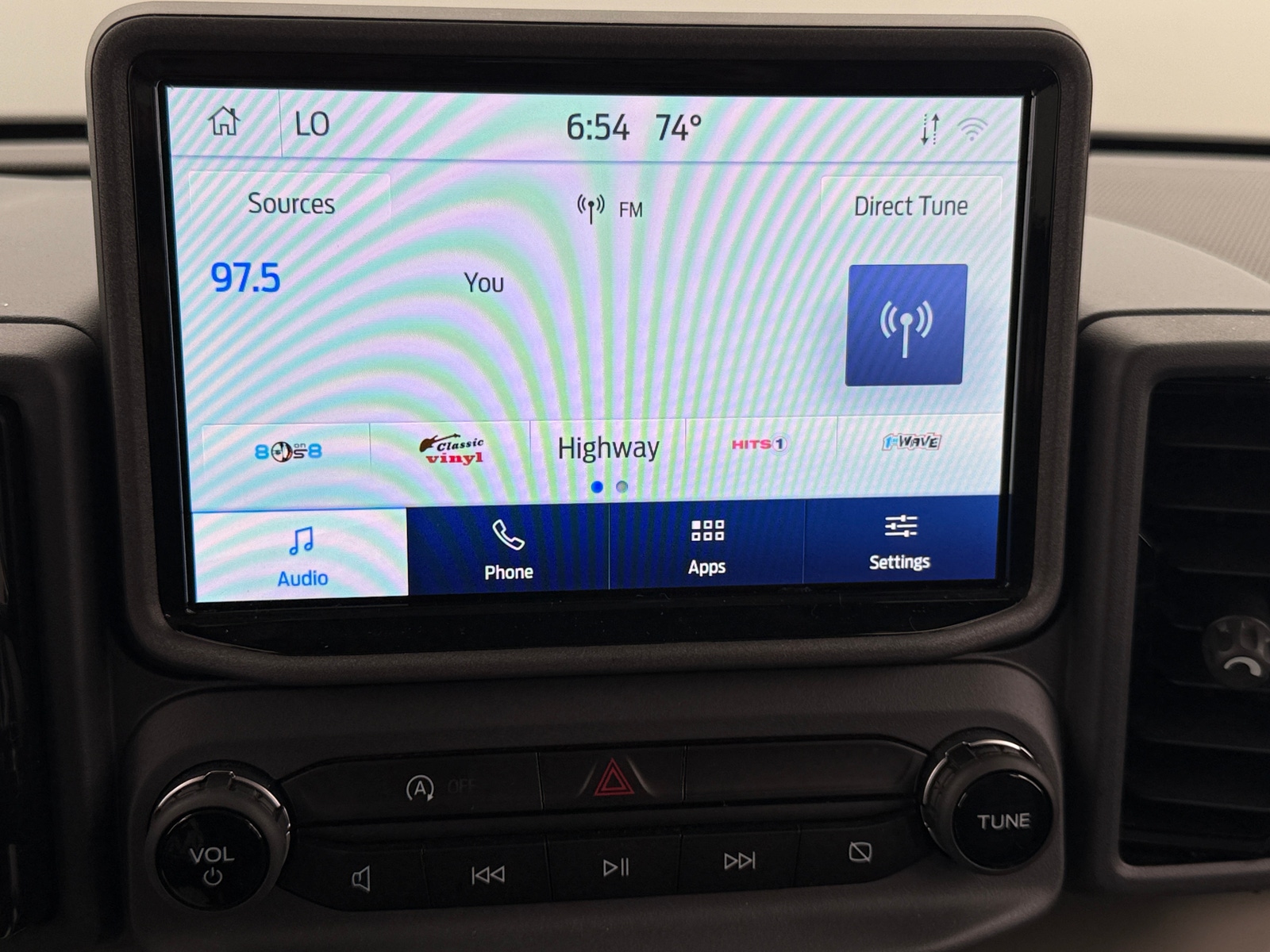 Thumbnail: 2023 Ford Bronco Sport - 4