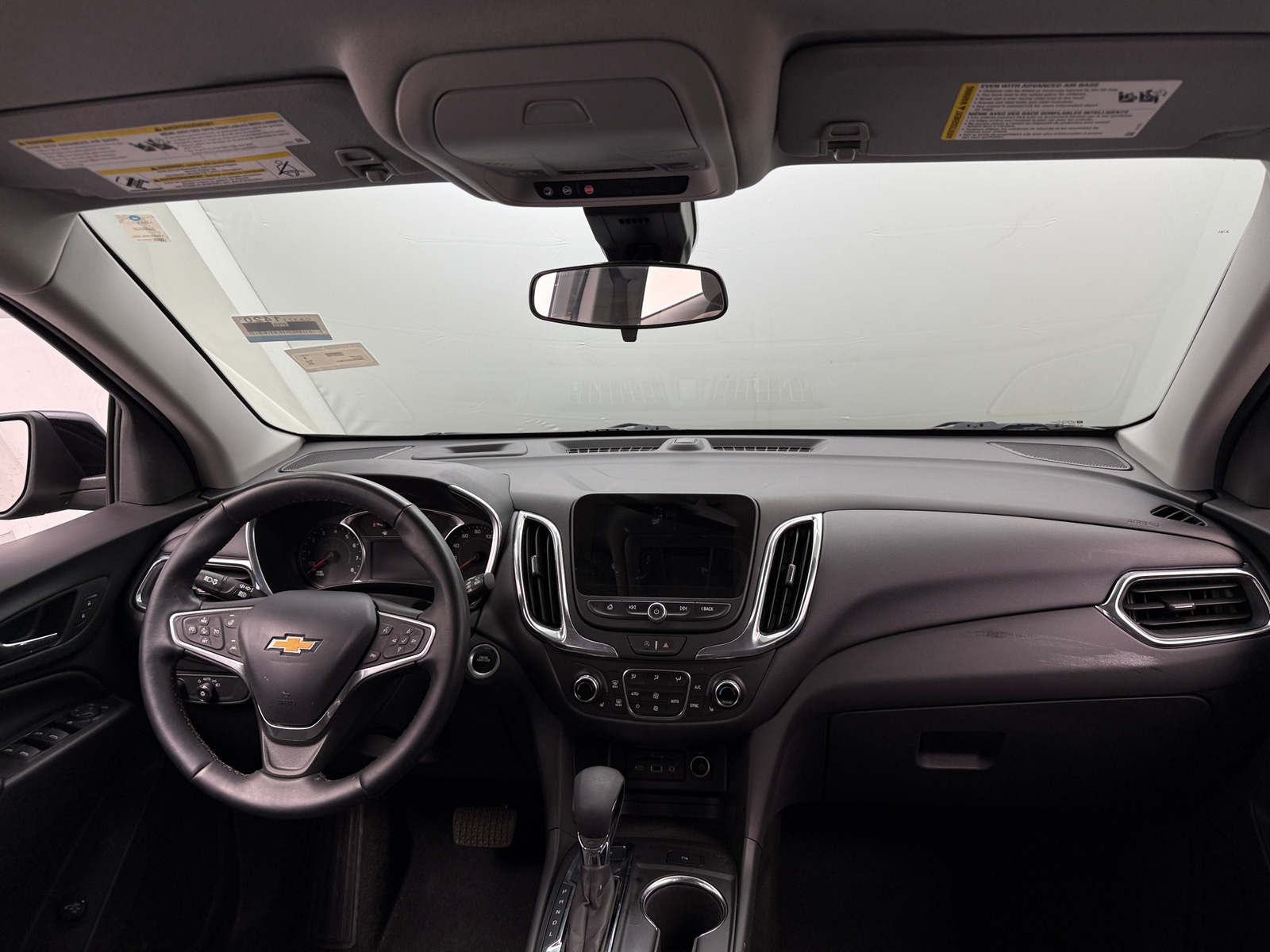 Thumbnail: 2023 Chevrolet Equinox - 3