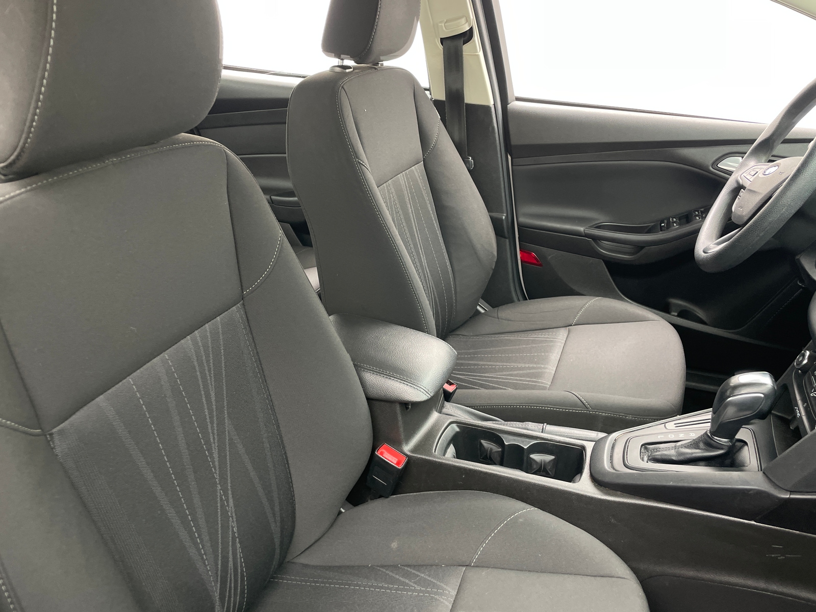 Thumbnail: 2016 Ford Focus - 2