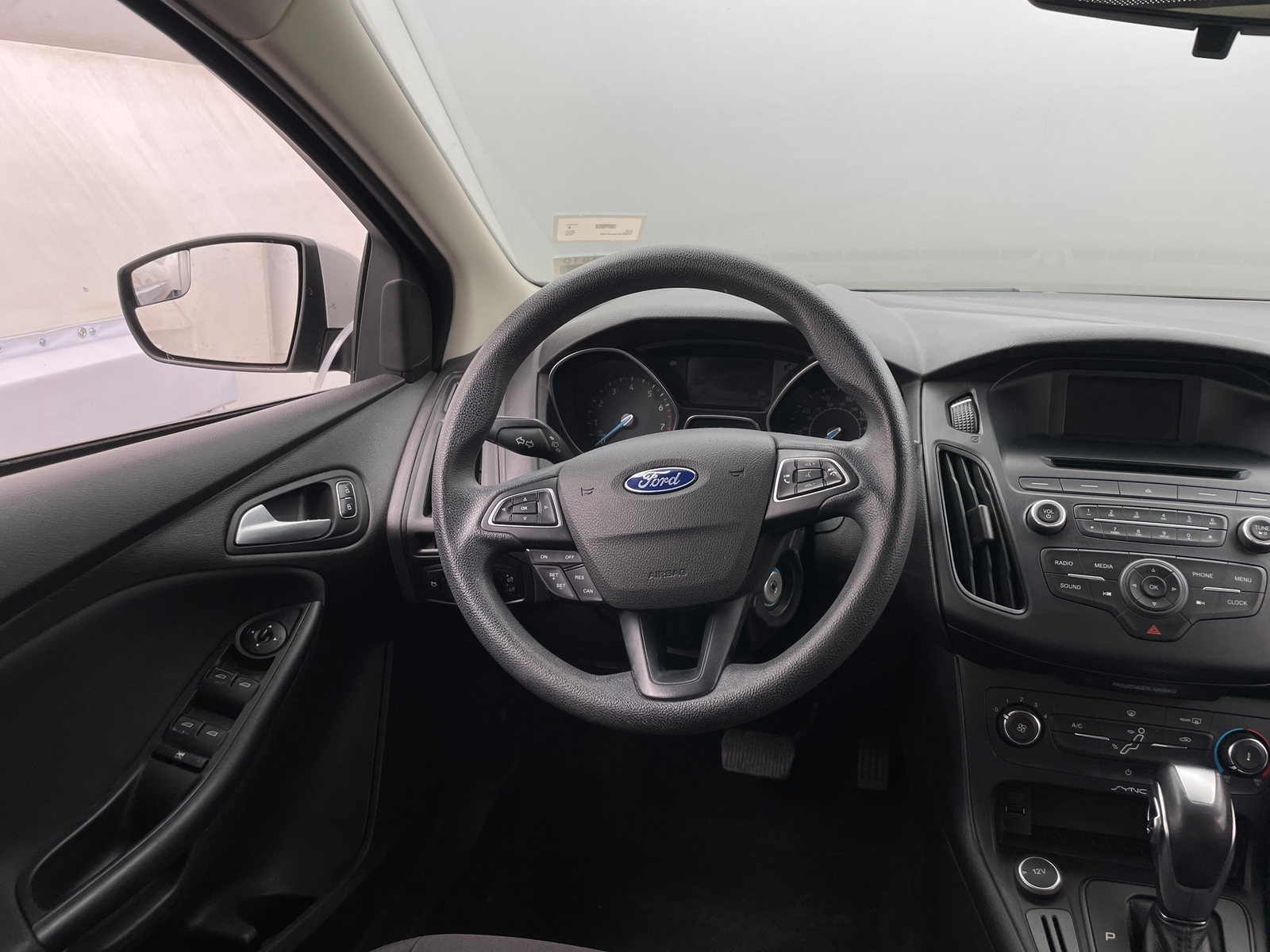 Thumbnail: 2016 Ford Focus - 5